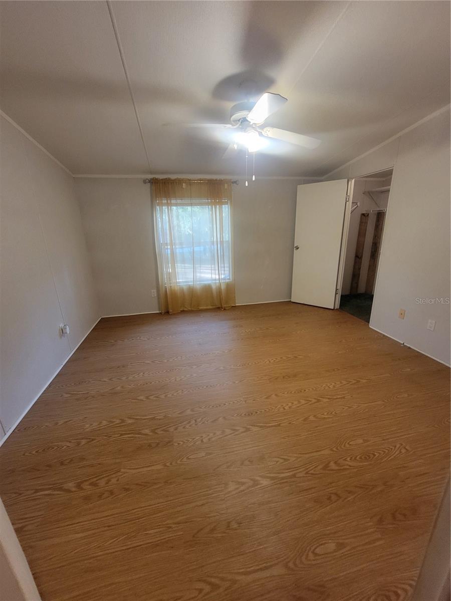 LAKE TROPICANA RANCHETTES - Residential