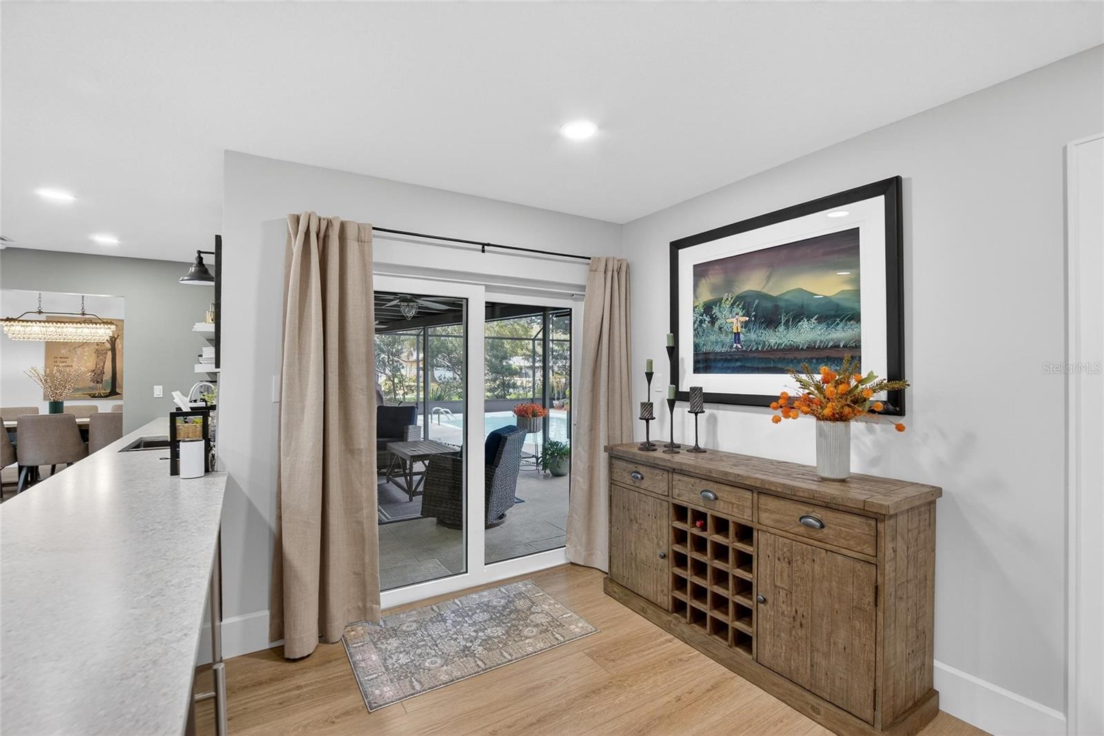 LAKE ELLEN - Residential