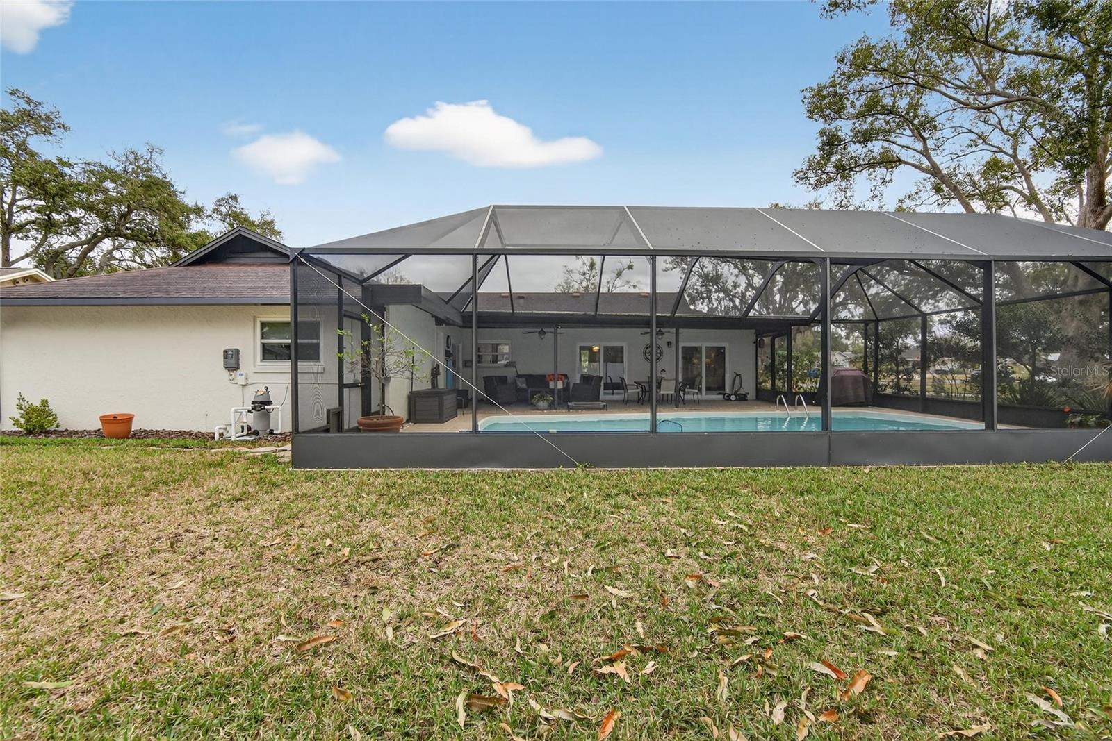 LAKE ELLEN - Residential