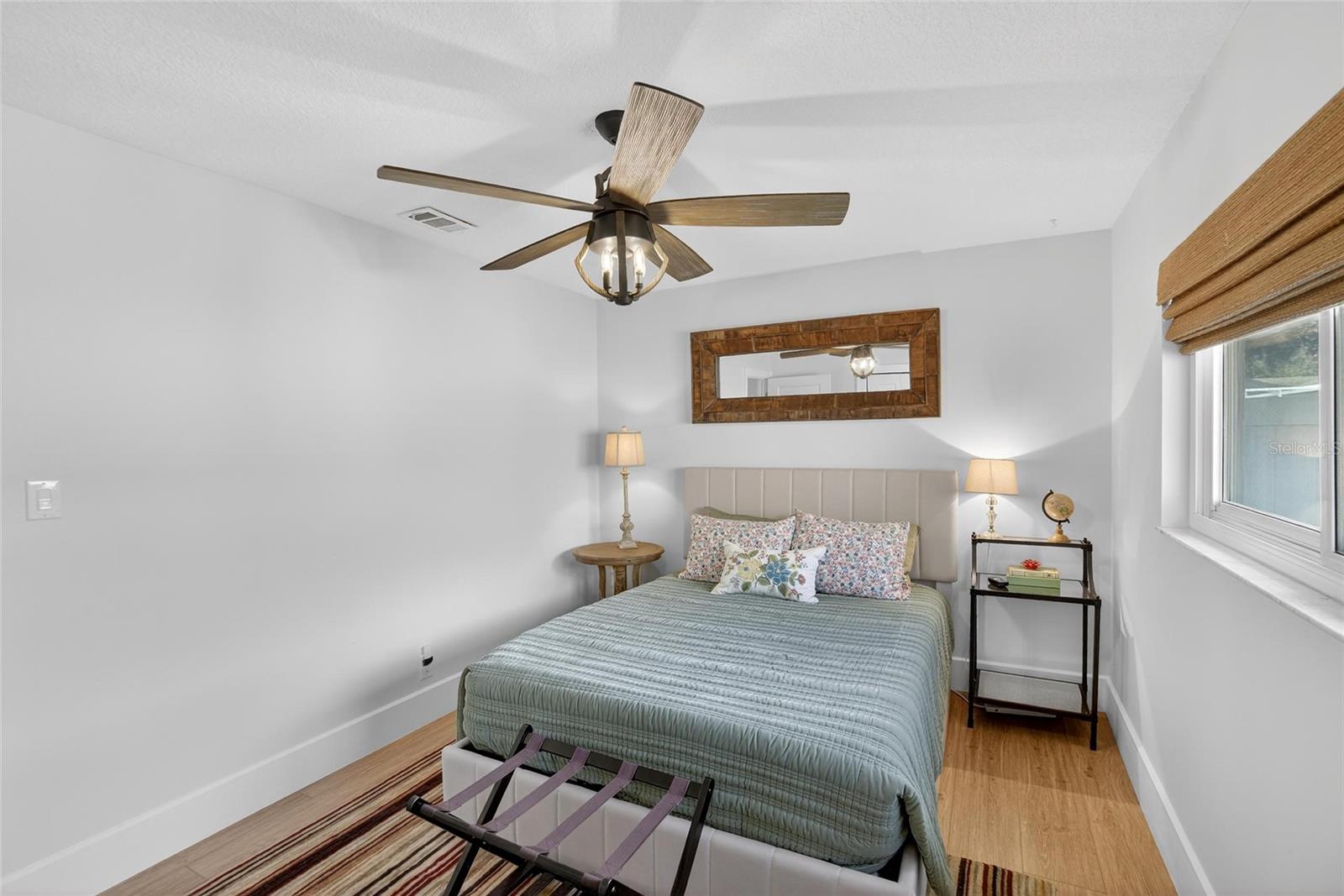 LAKE ELLEN - Residential