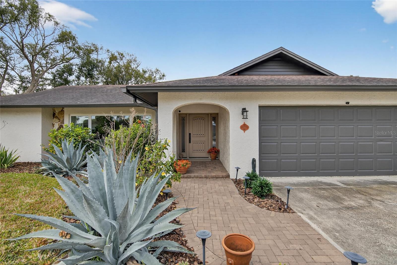 LAKE ELLEN - Residential