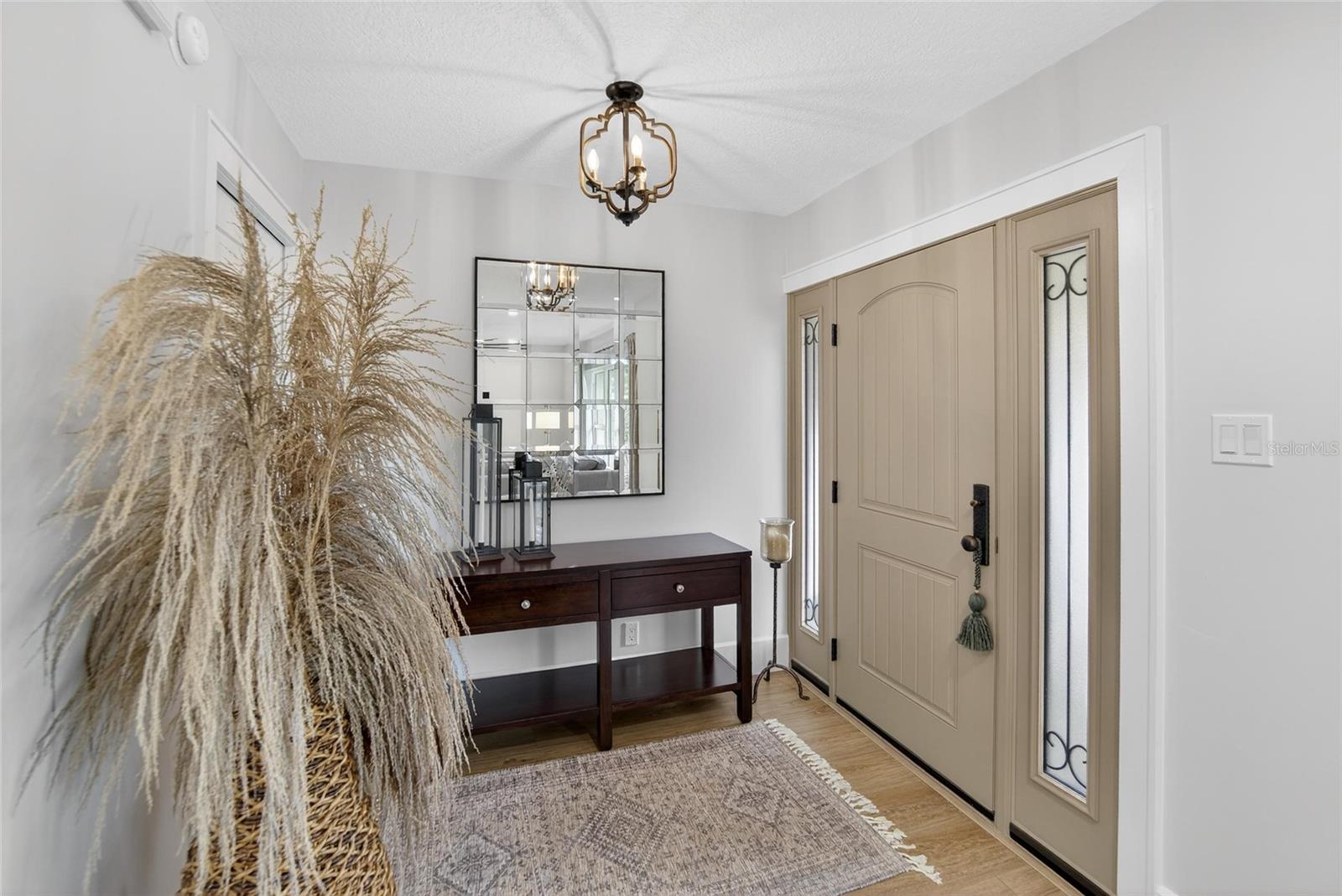 LAKE ELLEN - Residential