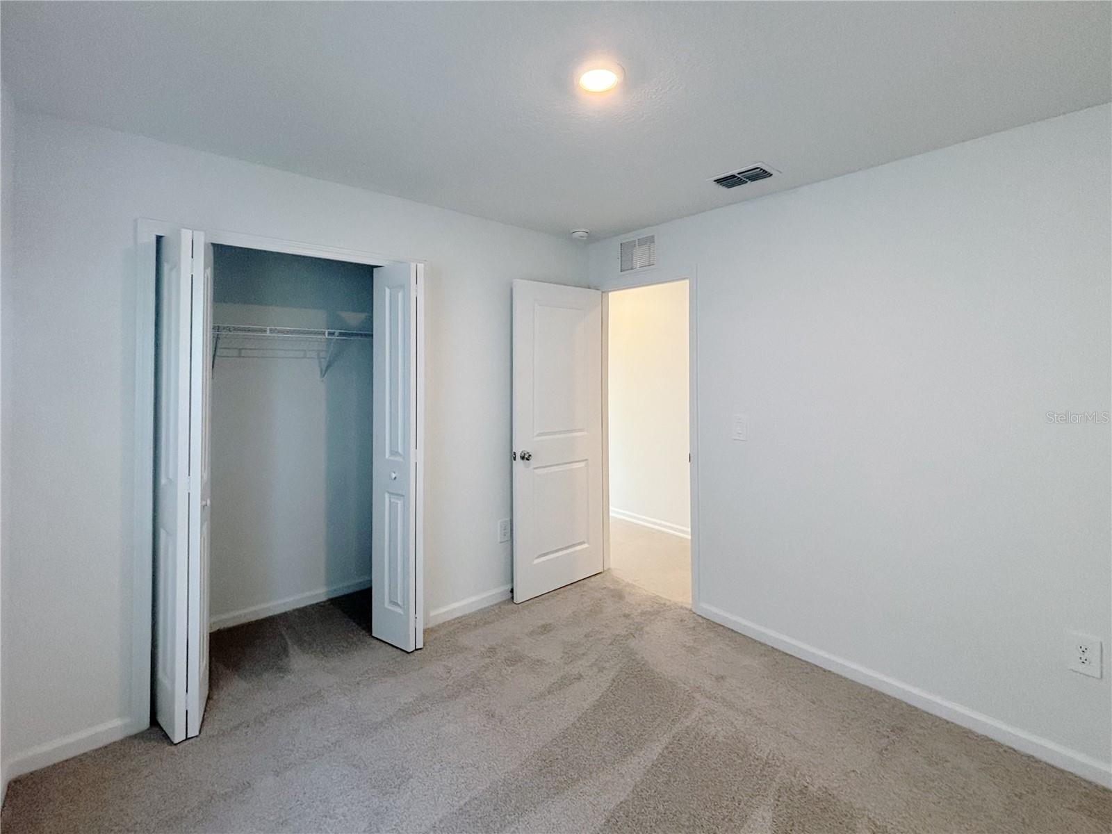 HUNT CLUB/LK WALES PH 1 - Residential Lease