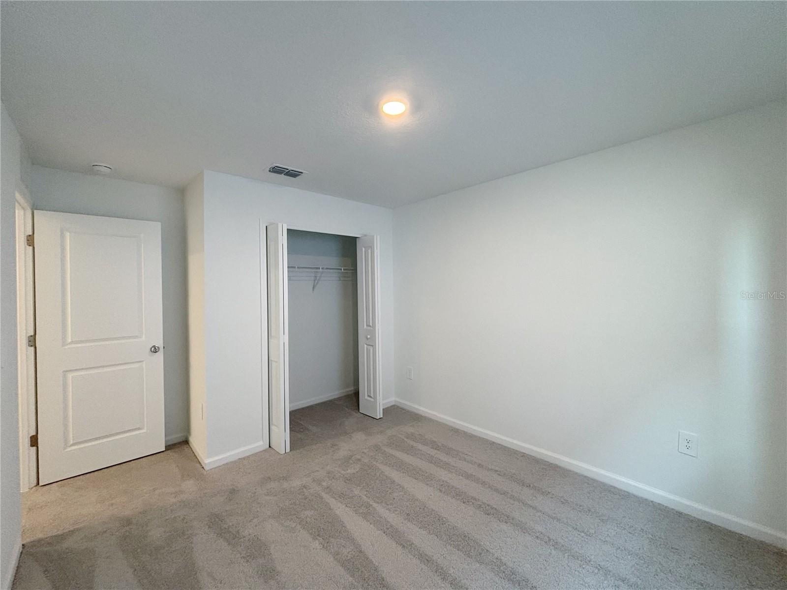 HUNT CLUB/LK WALES PH 1 - Residential Lease