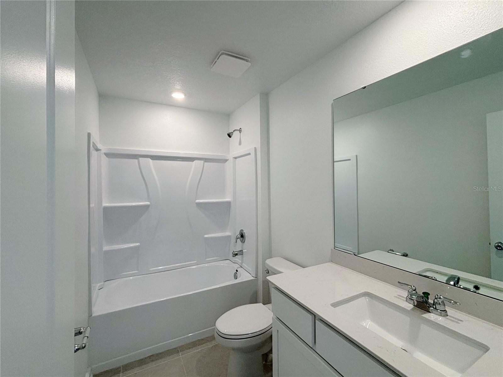 HUNT CLUB/LK WALES PH 1 - Residential Lease