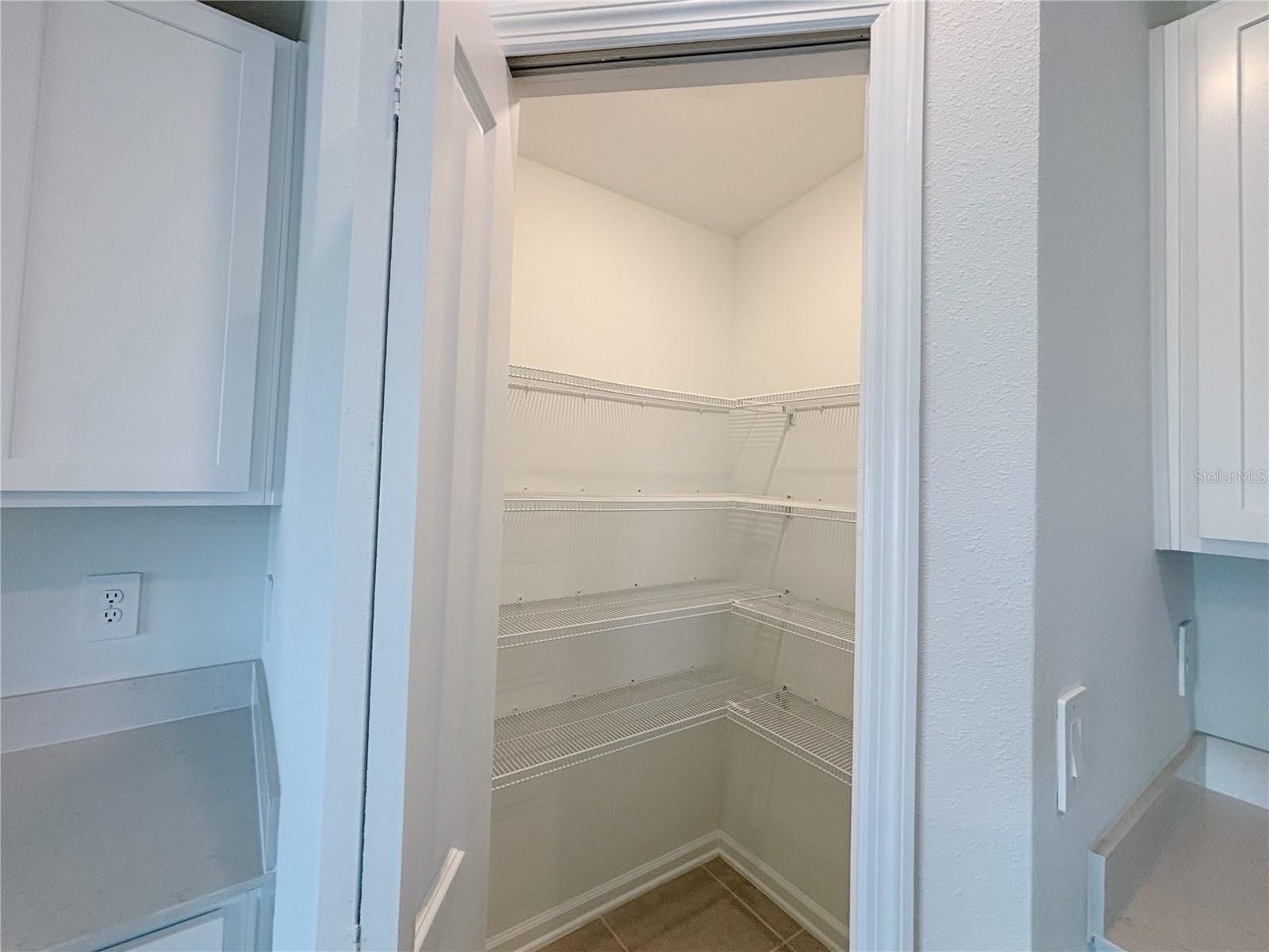 HUNT CLUB/LK WALES PH 1 - Residential Lease