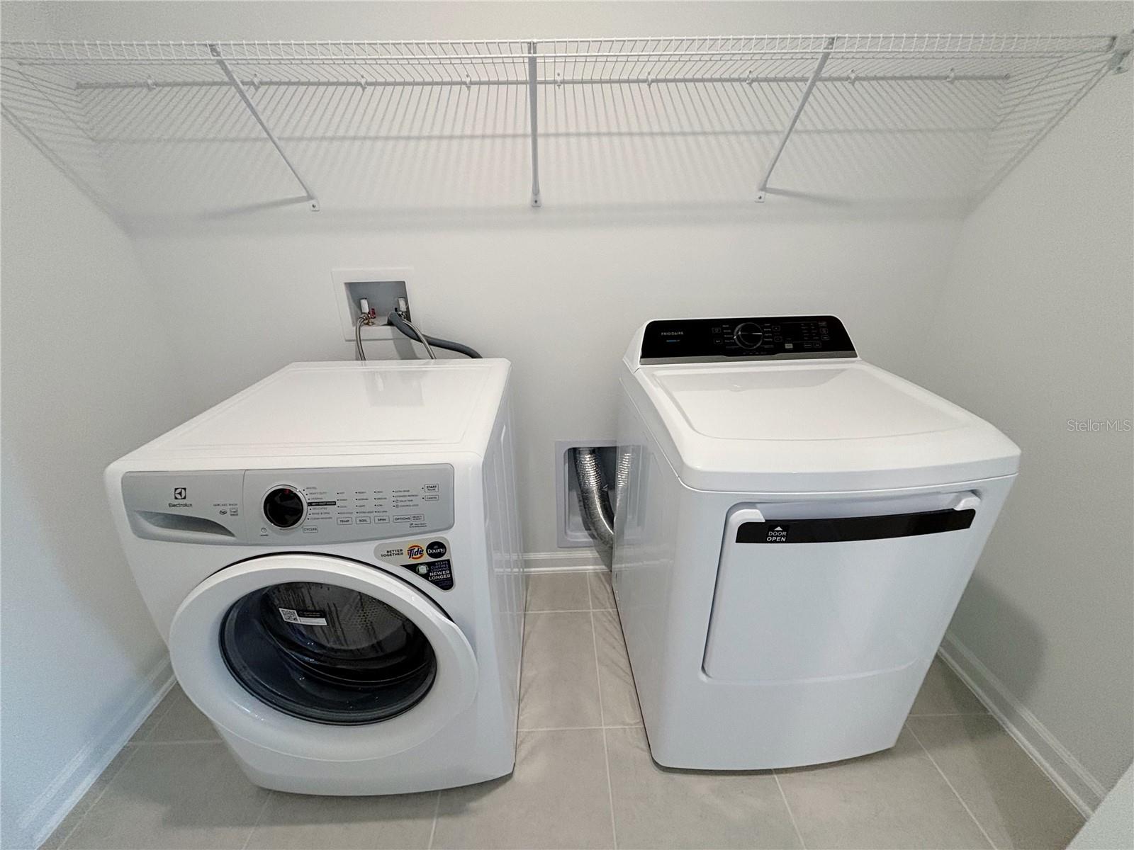 HUNT CLUB/LK WALES PH 1 - Residential Lease