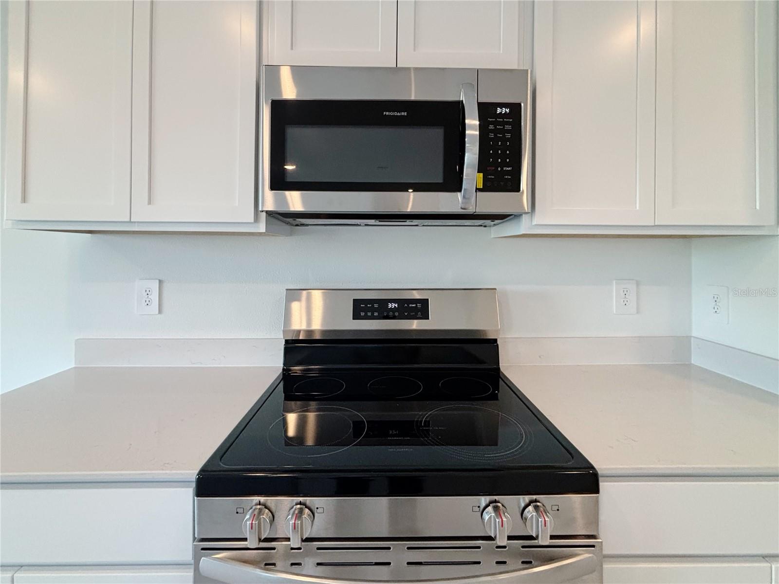 HUNT CLUB/LK WALES PH 1 - Residential Lease