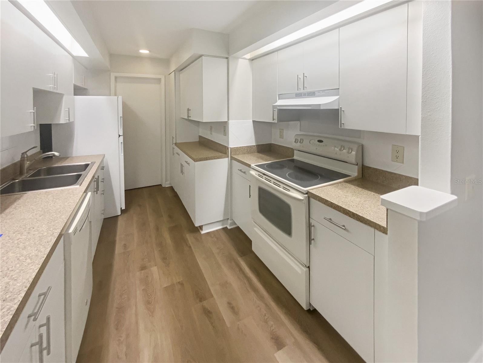 RIVIERA BAY SECOND ADD - Residential