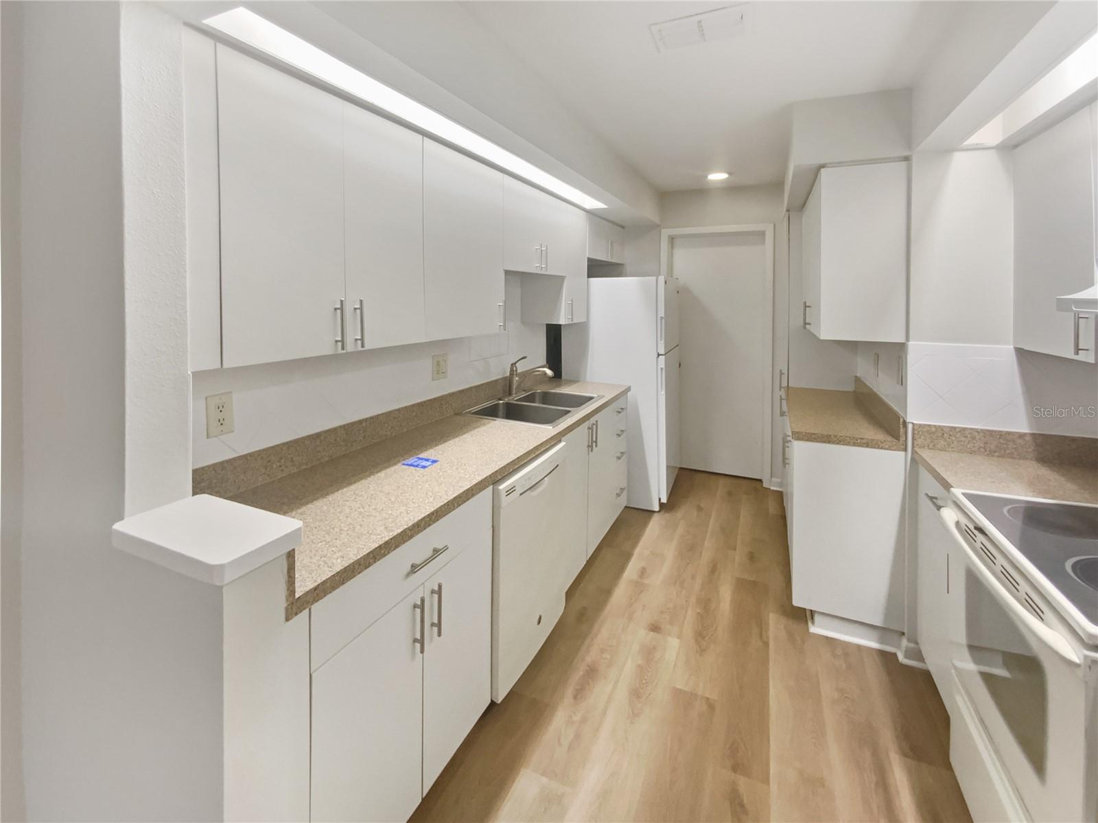 RIVIERA BAY SECOND ADD - Residential