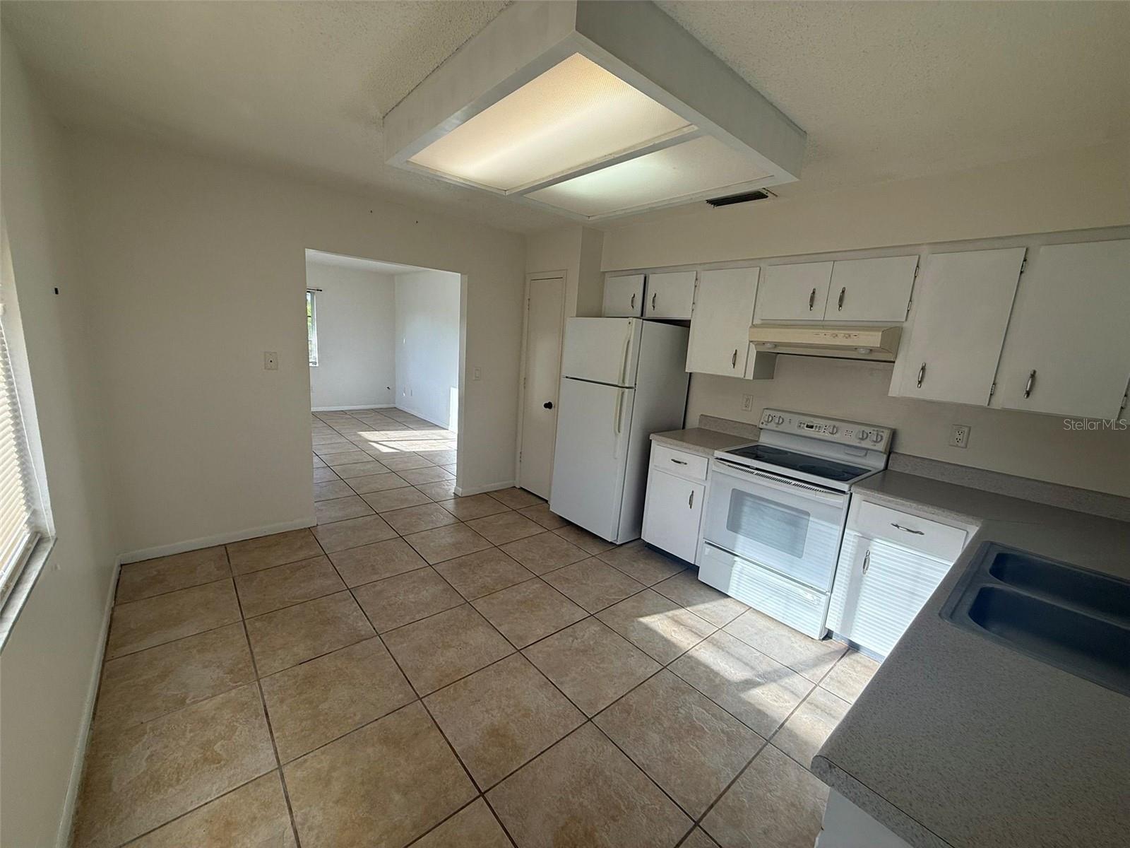 PORT CHARLOTTE SEC 063 - Residential Lease