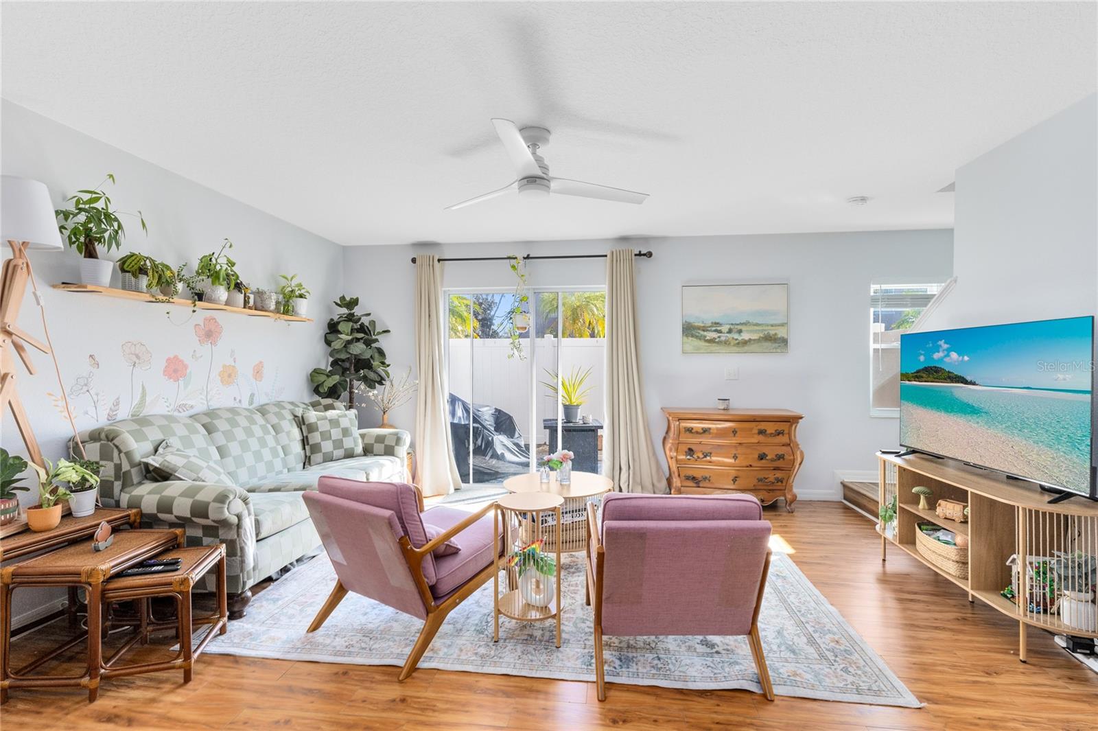 ASHFORD PARK TOWNHOMES - Residential