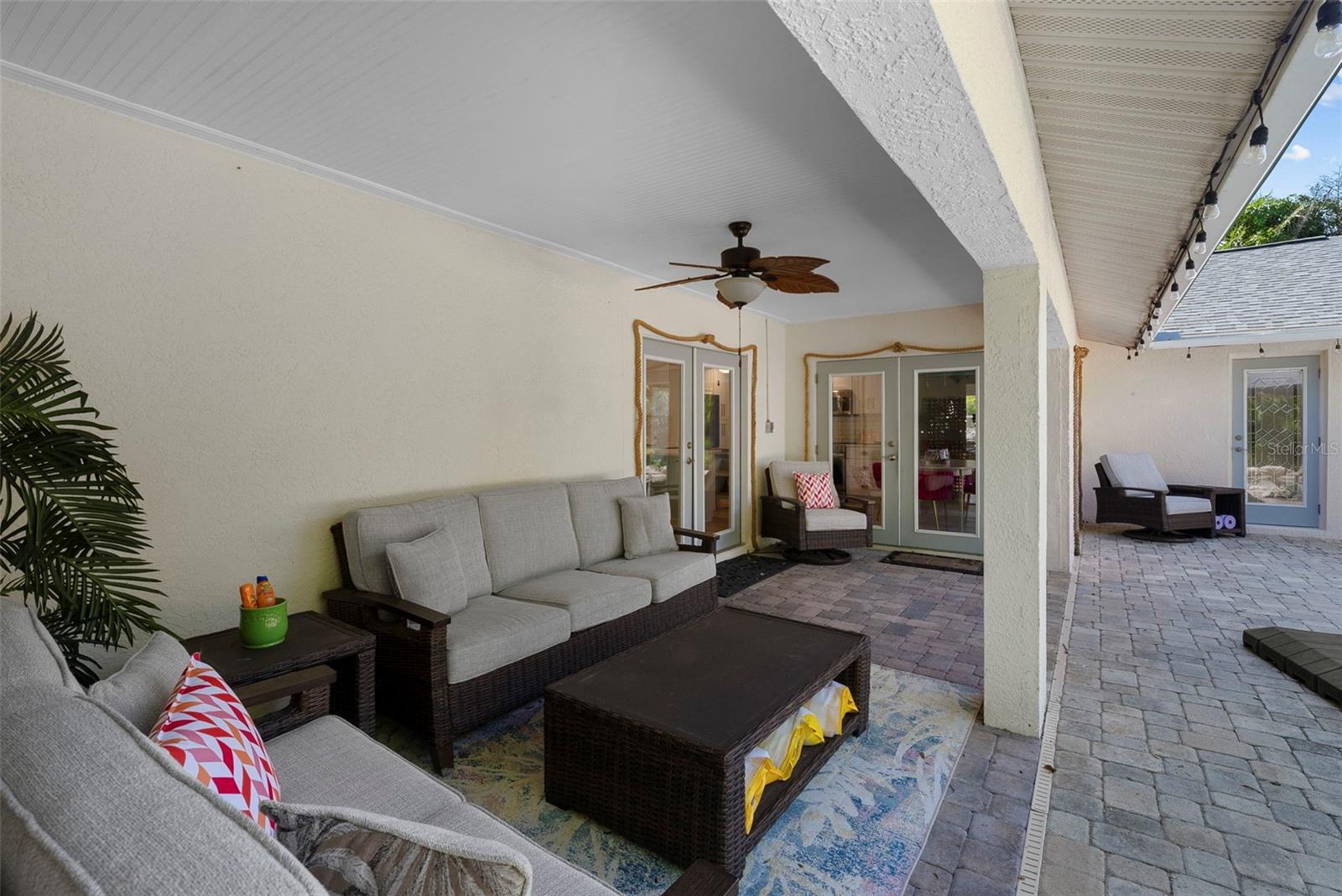 TIERRA VERDE - Residential