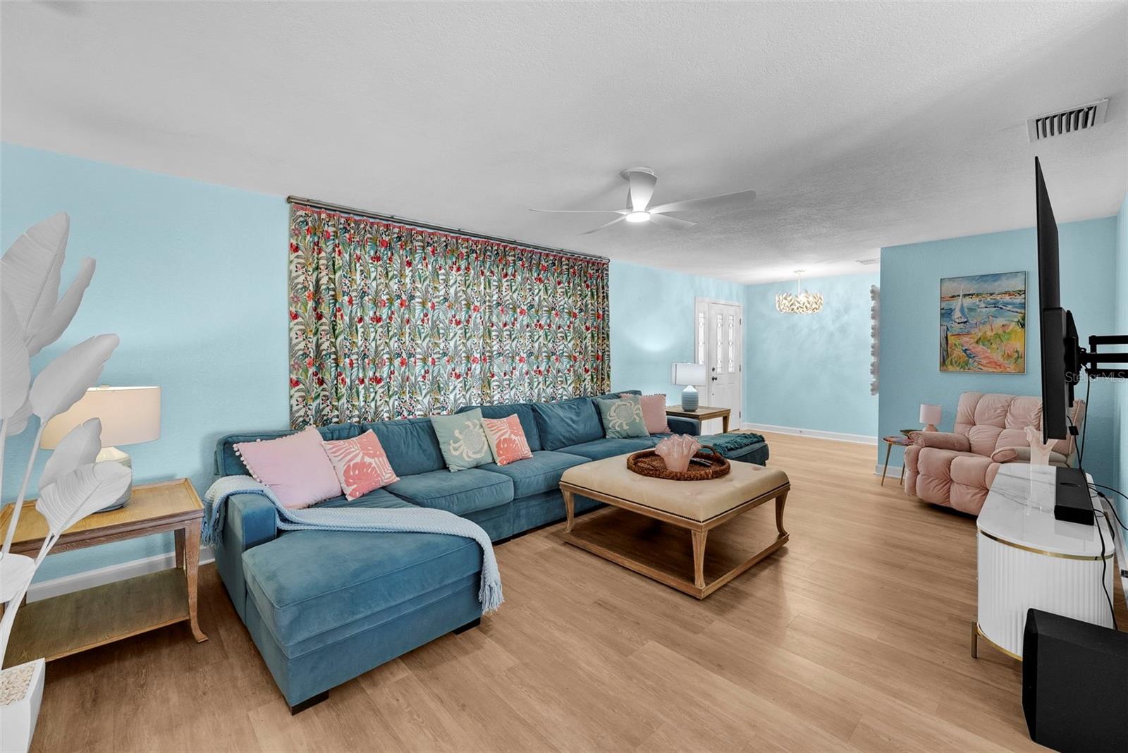 TIERRA VERDE - Residential