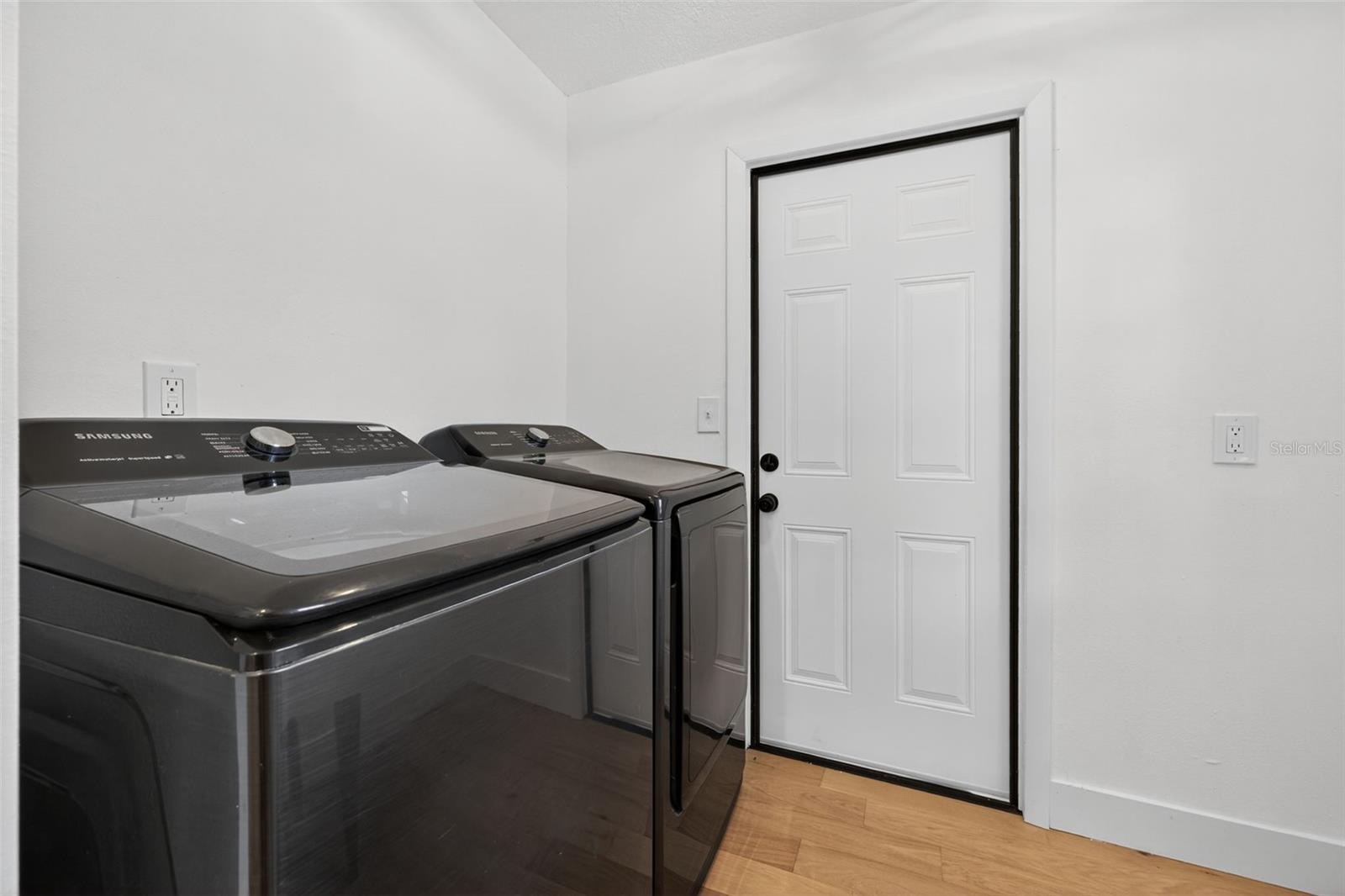 BRIARWICK - Residential
