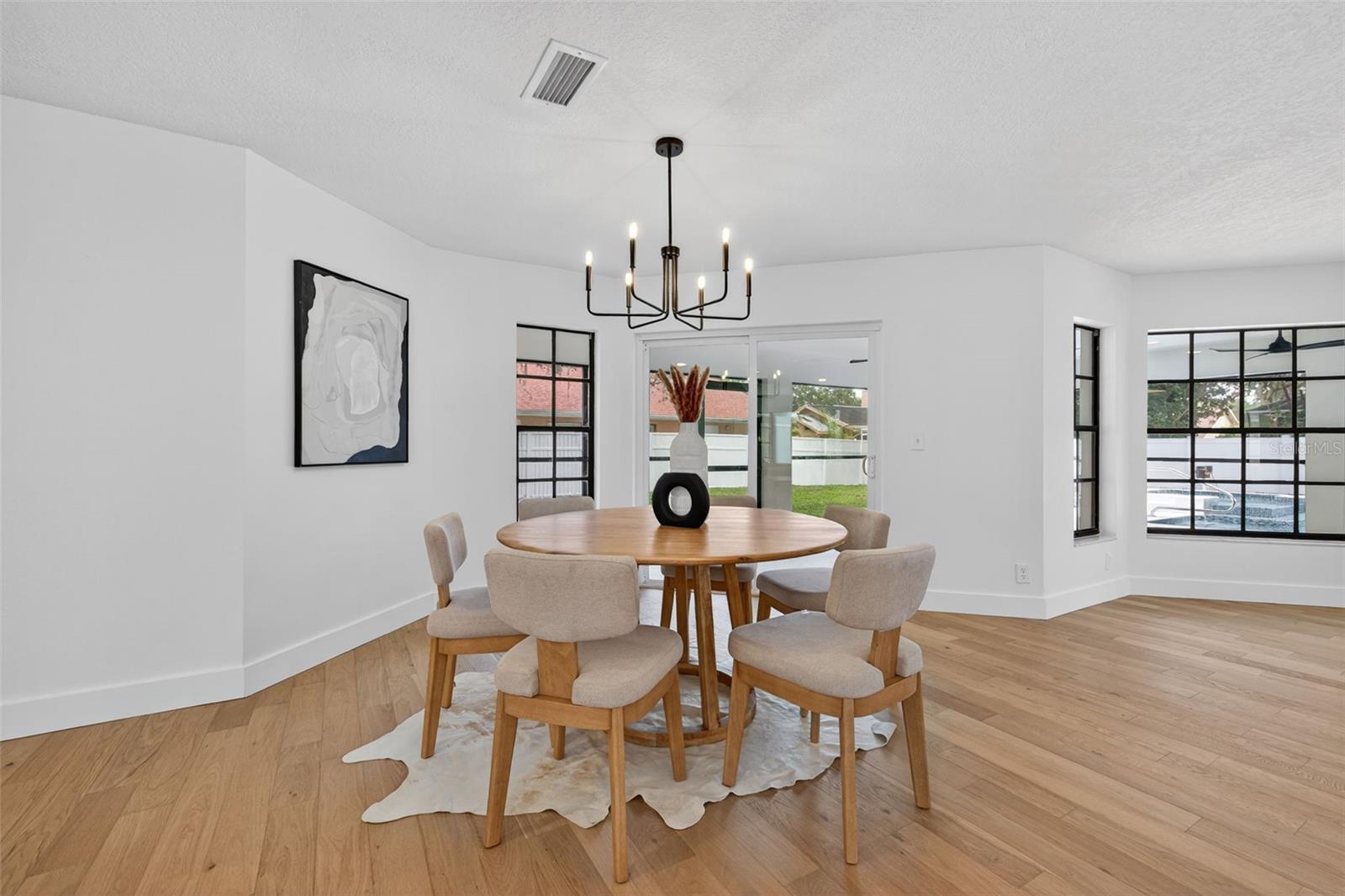 BRIARWICK - Residential