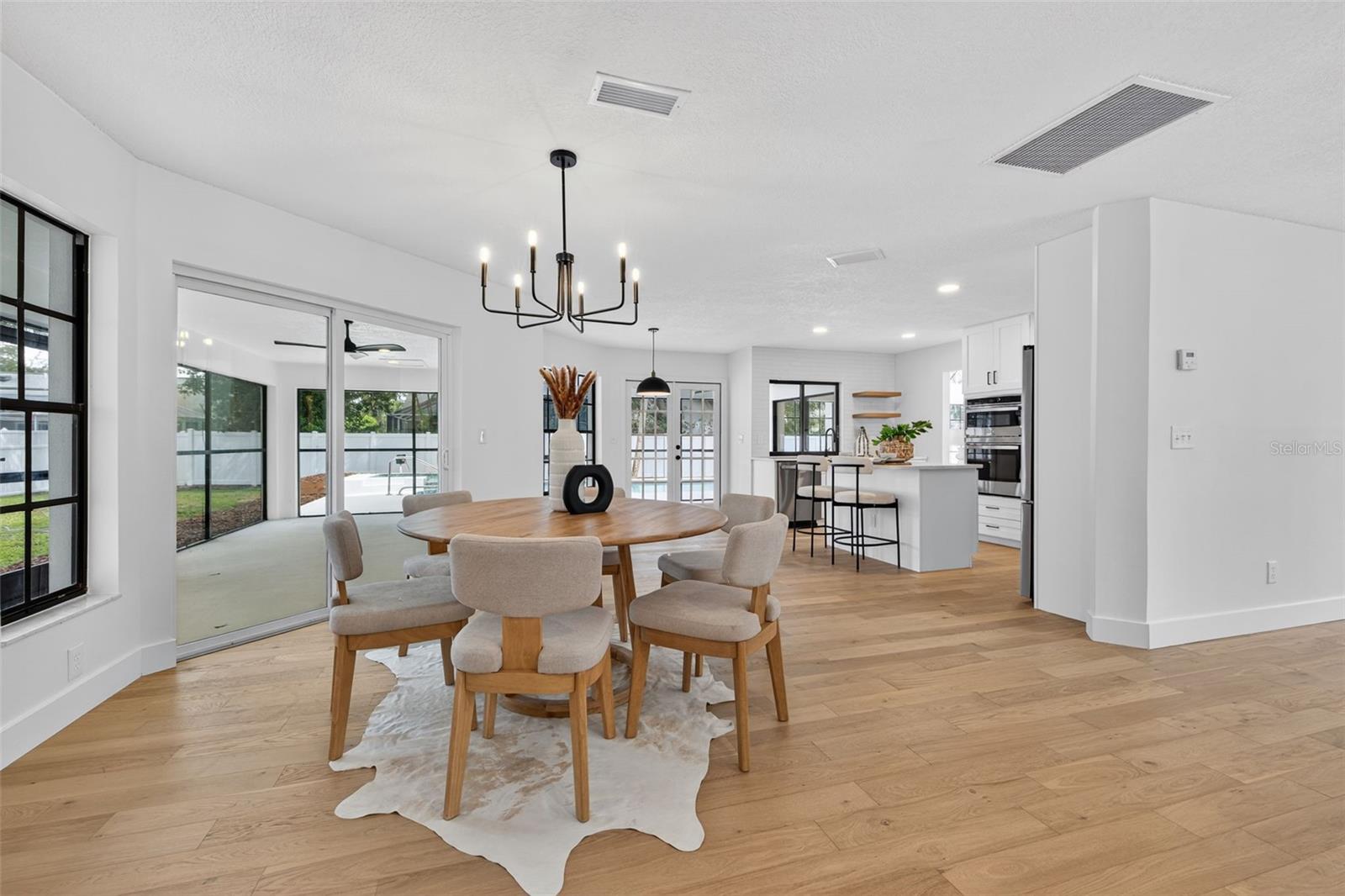 BRIARWICK - Residential