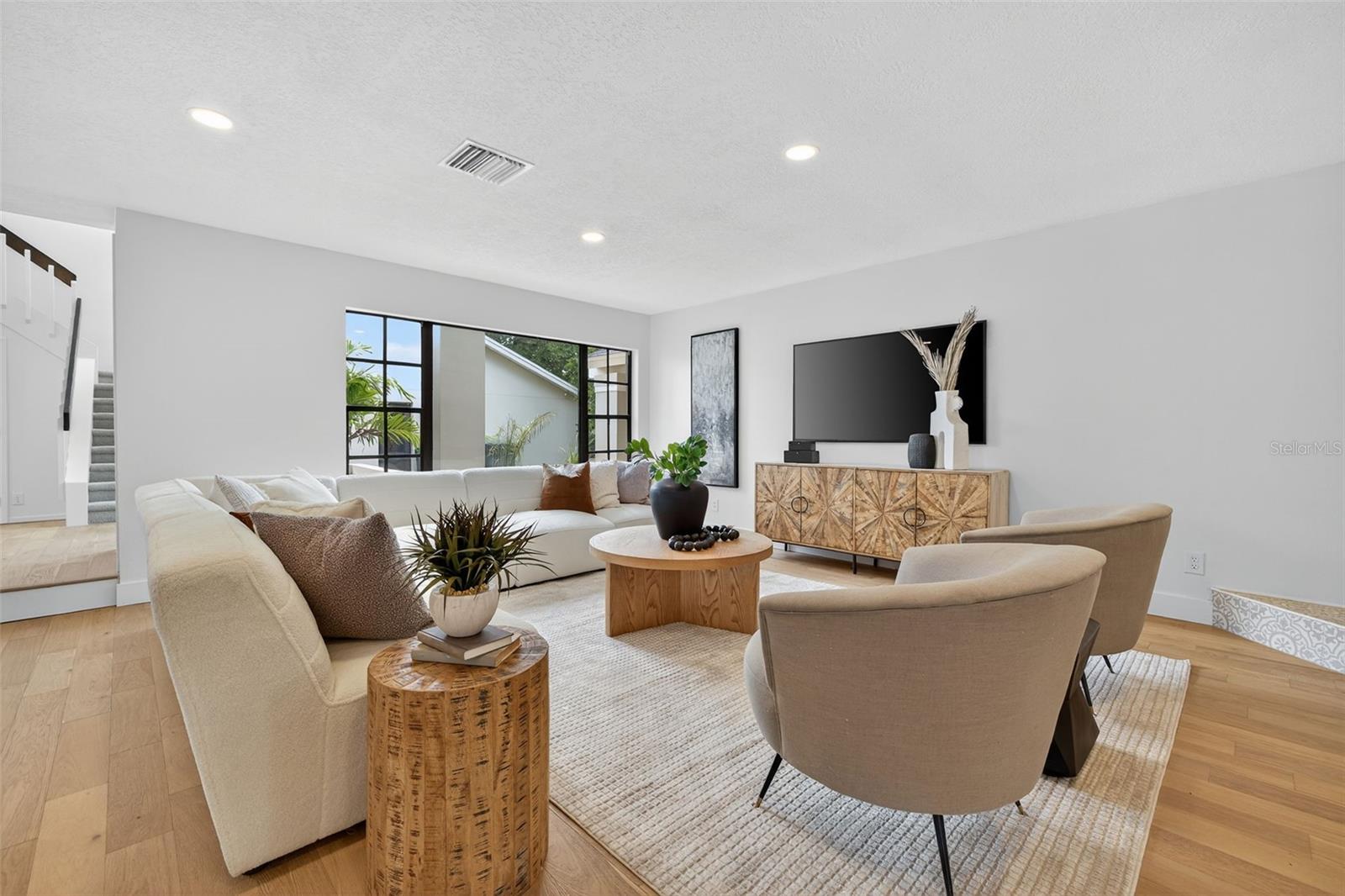 BRIARWICK - Residential