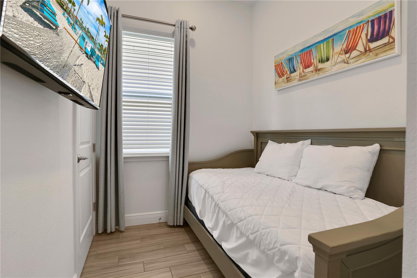 ROLLING OAKS PH 6 - Residential Lease