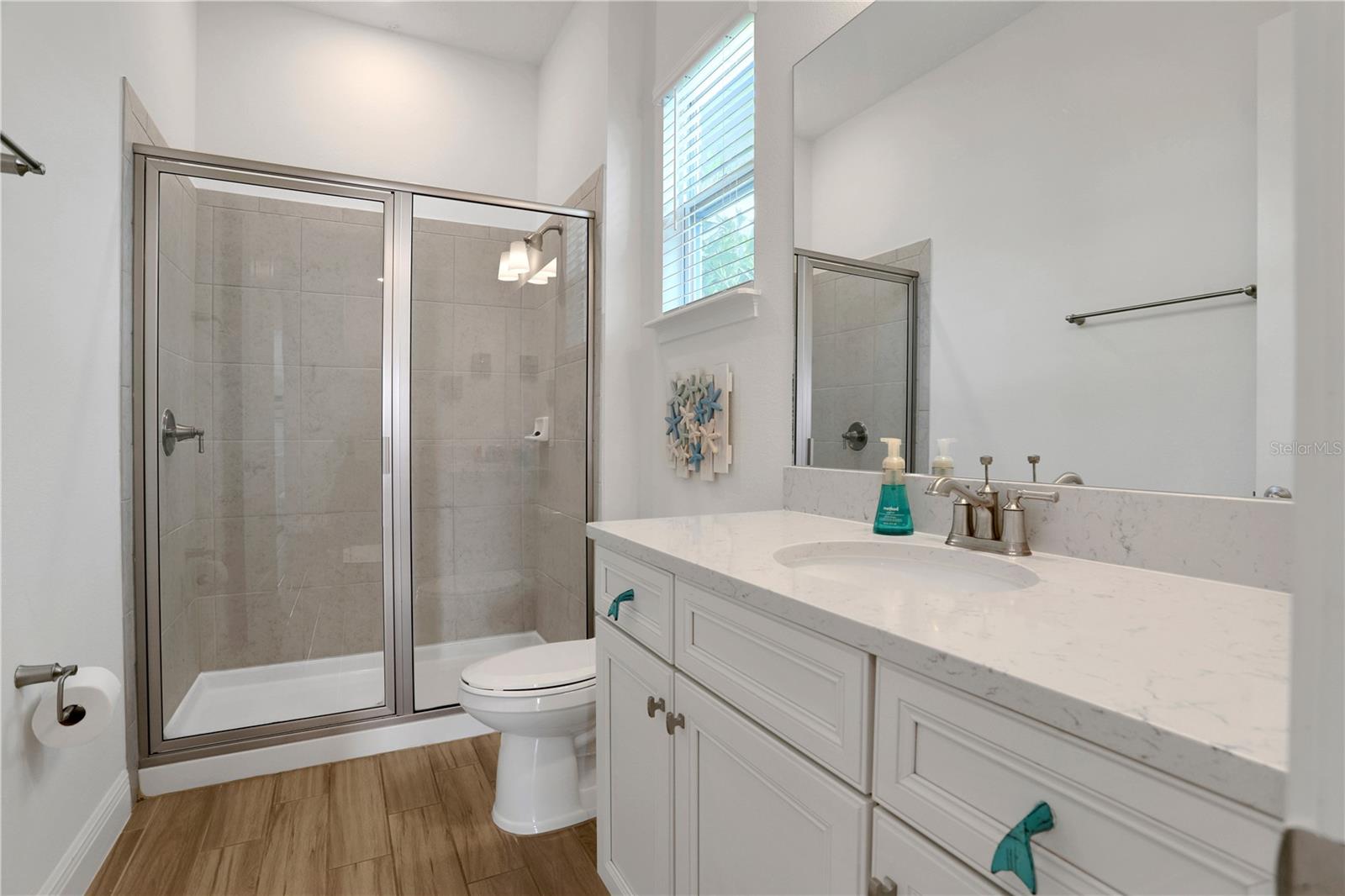 ROLLING OAKS PH 6 - Residential Lease