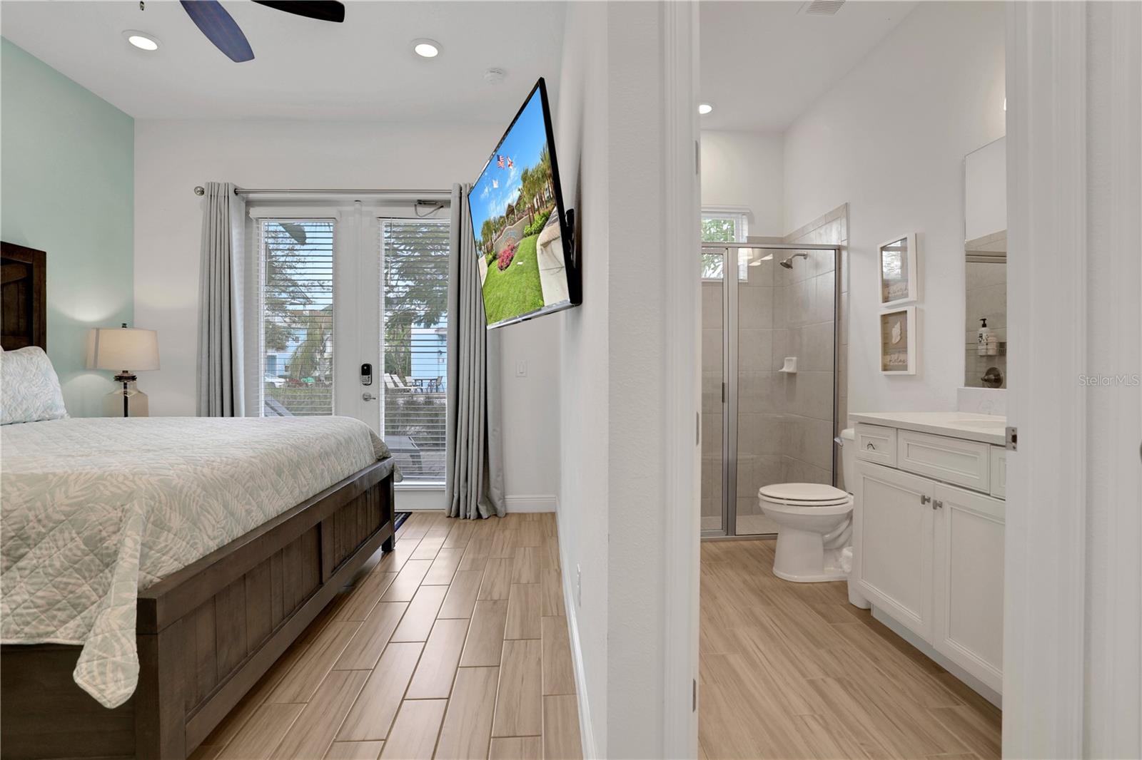 ROLLING OAKS PH 6 - Residential Lease