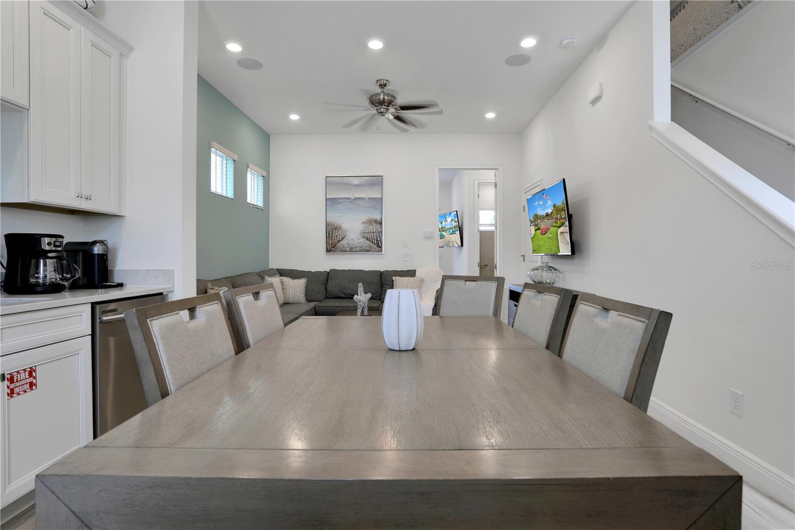 ROLLING OAKS PH 6 - Residential Lease