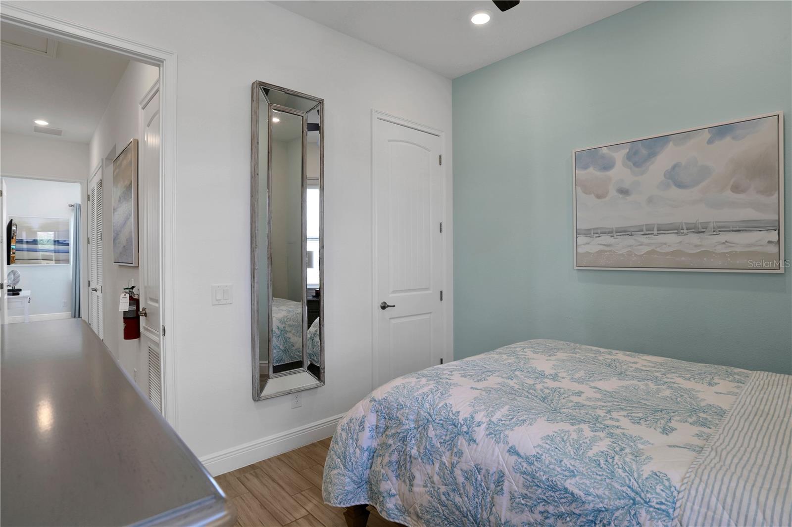 ROLLING OAKS PH 6 - Residential Lease