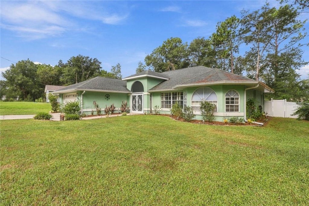 Photo of 8090 N Golfview Drive, Citrus Springs, FL 34434 (MLS # CC858453)