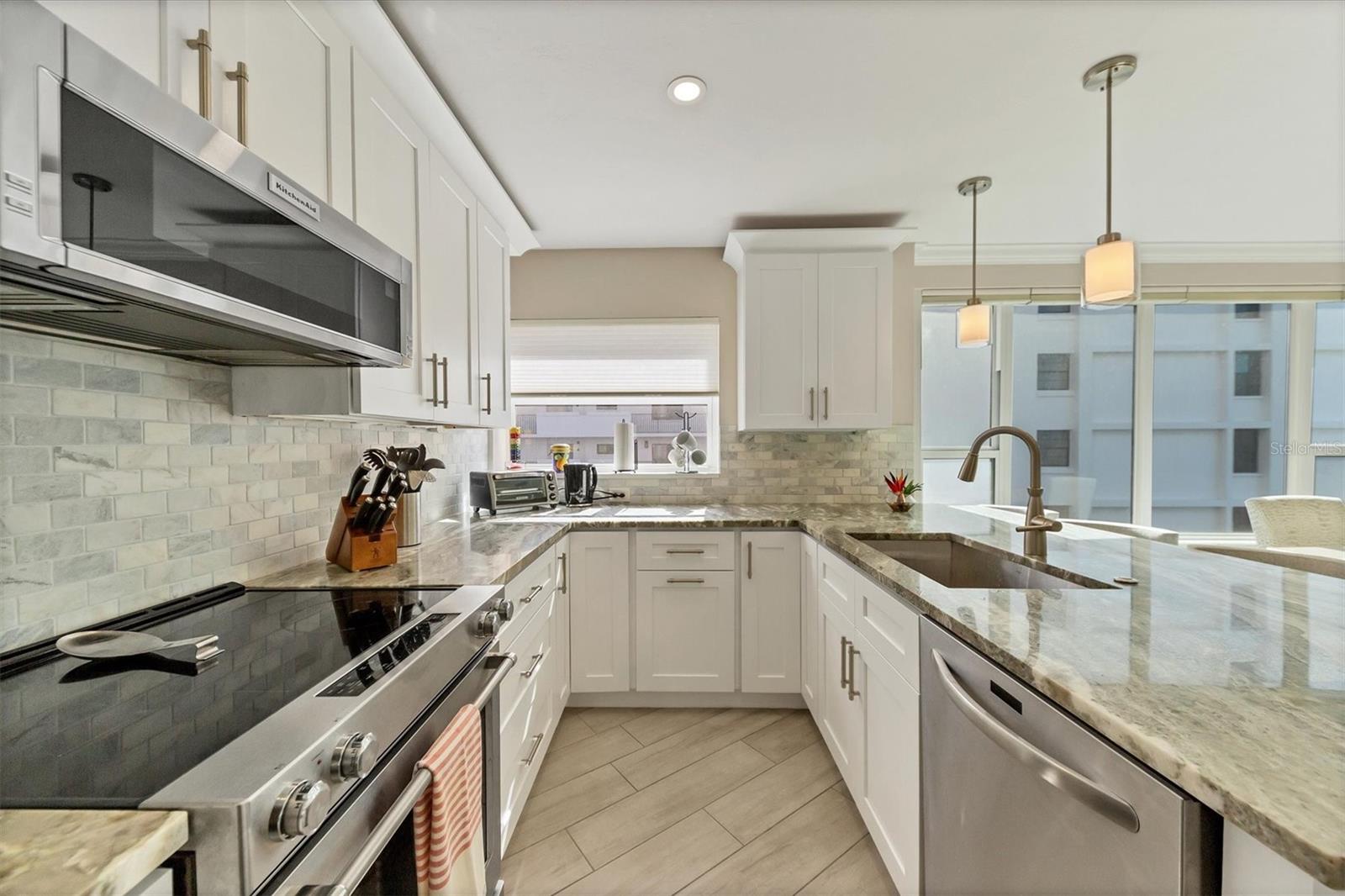 LE CHATEAU - Residential Lease