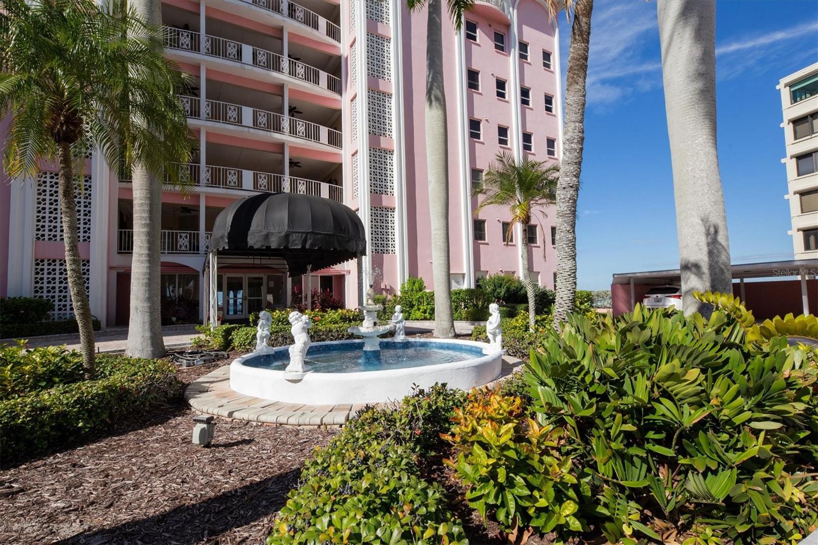 LE CHATEAU - Residential Lease