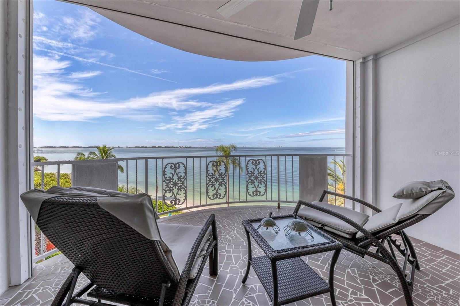 LE CHATEAU - Residential Lease