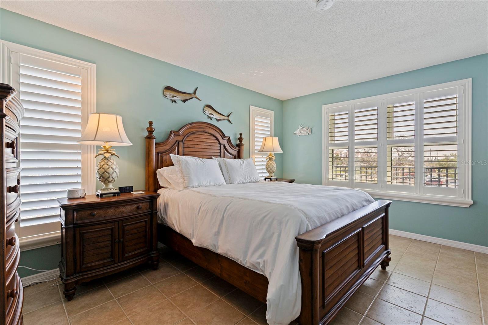 BAYWAY ISLES POINT BRITTANY FIVE - Residential