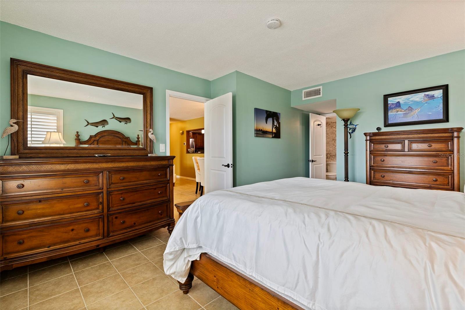 BAYWAY ISLES POINT BRITTANY FIVE - Residential