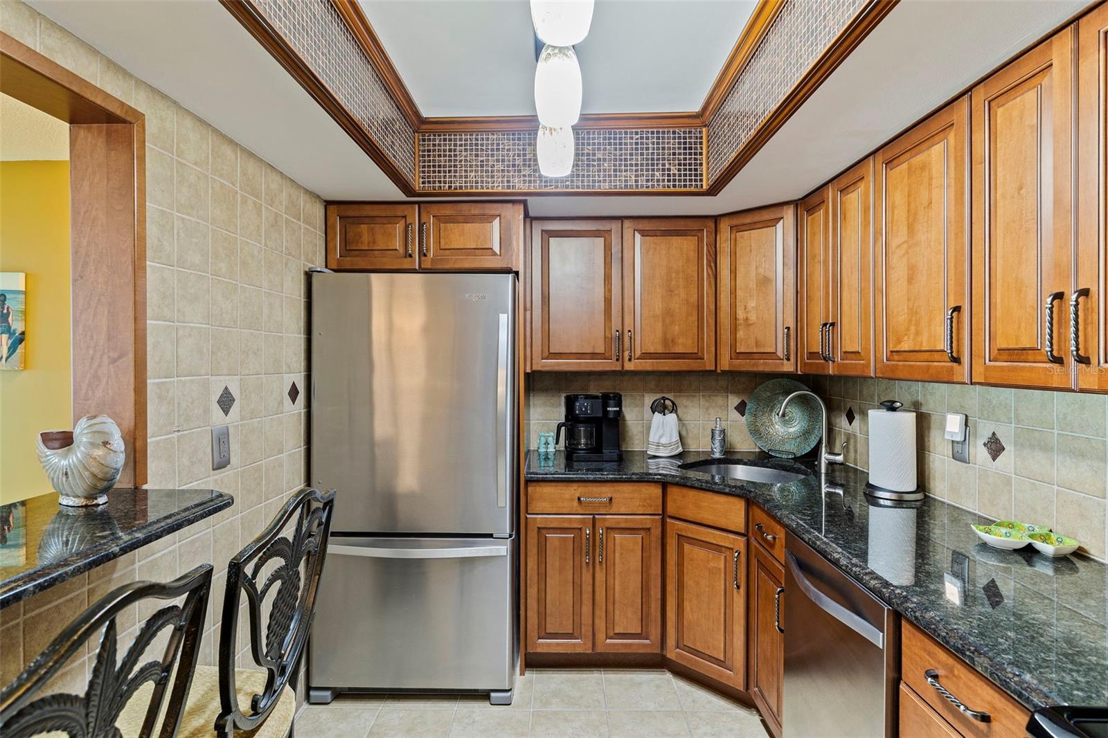 BAYWAY ISLES POINT BRITTANY FIVE - Residential