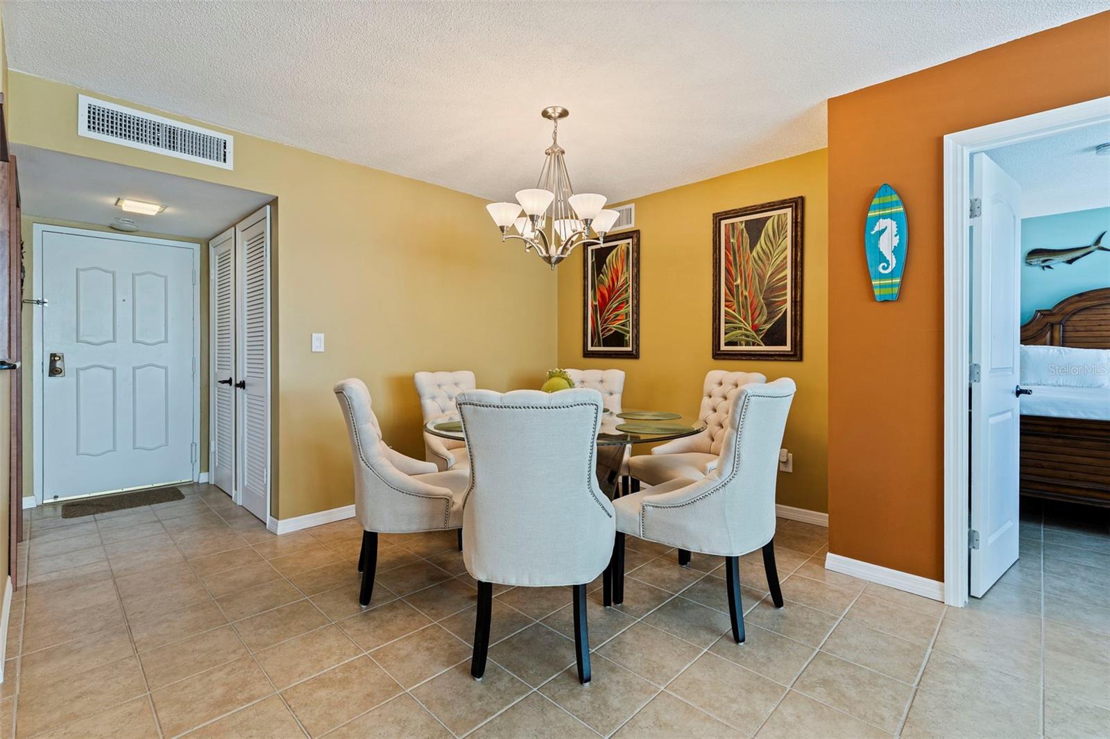 BAYWAY ISLES POINT BRITTANY FIVE - Residential