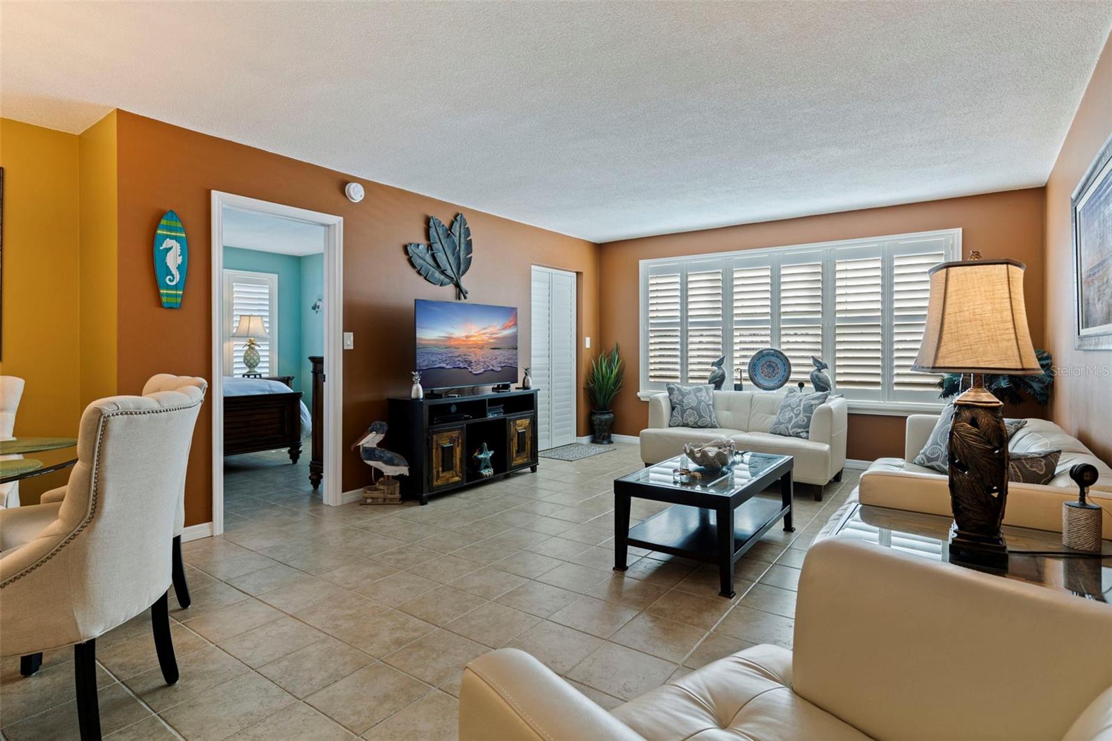 BAYWAY ISLES POINT BRITTANY FIVE - Residential