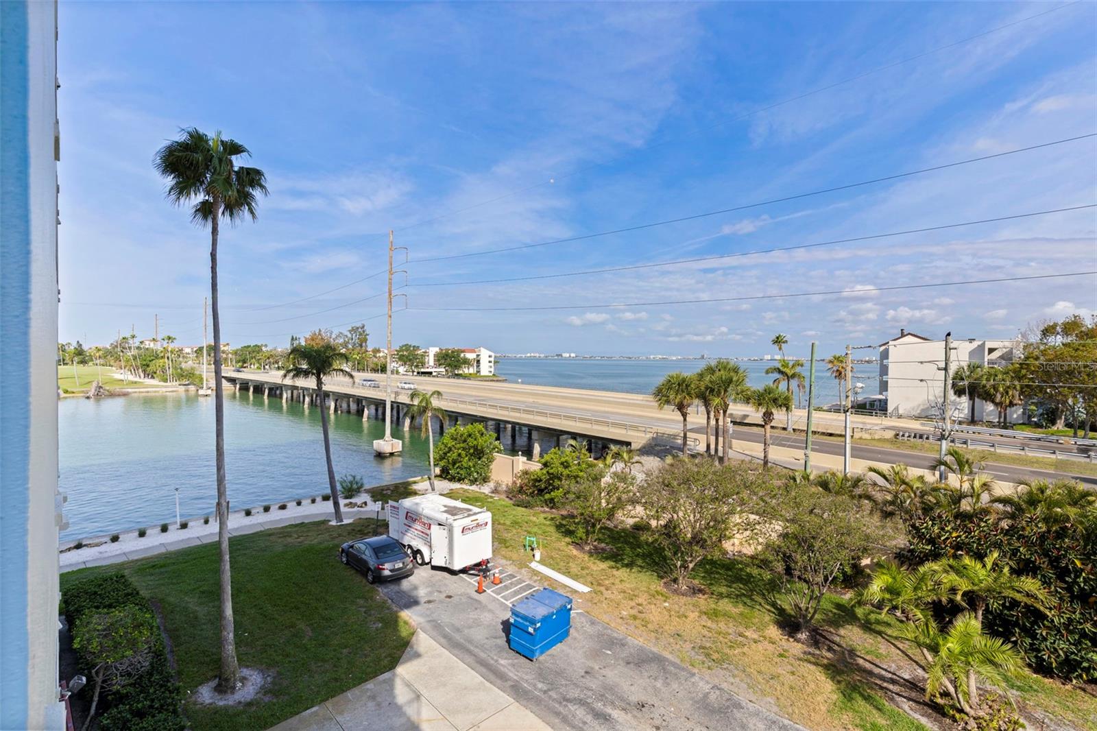 BAYWAY ISLES POINT BRITTANY FIVE - Residential