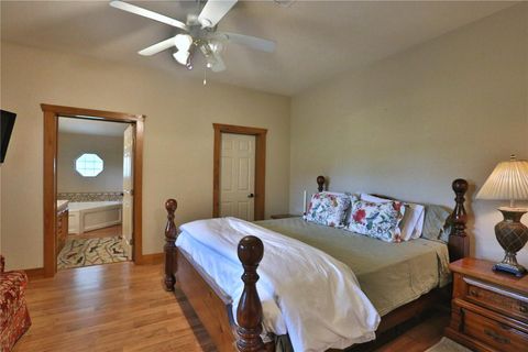Tiny photo for 19431 NE 17th Place, Williston, FL 32696 (MLS # OM679092)