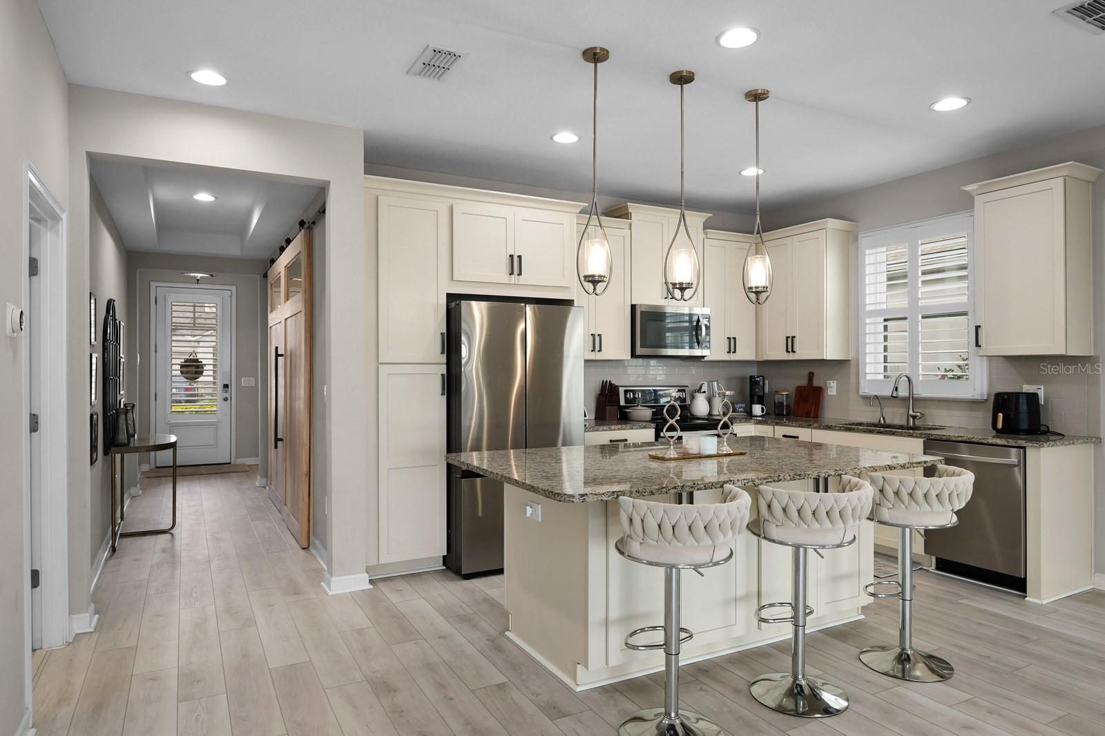 11946 BROOKSIDE DRIVE