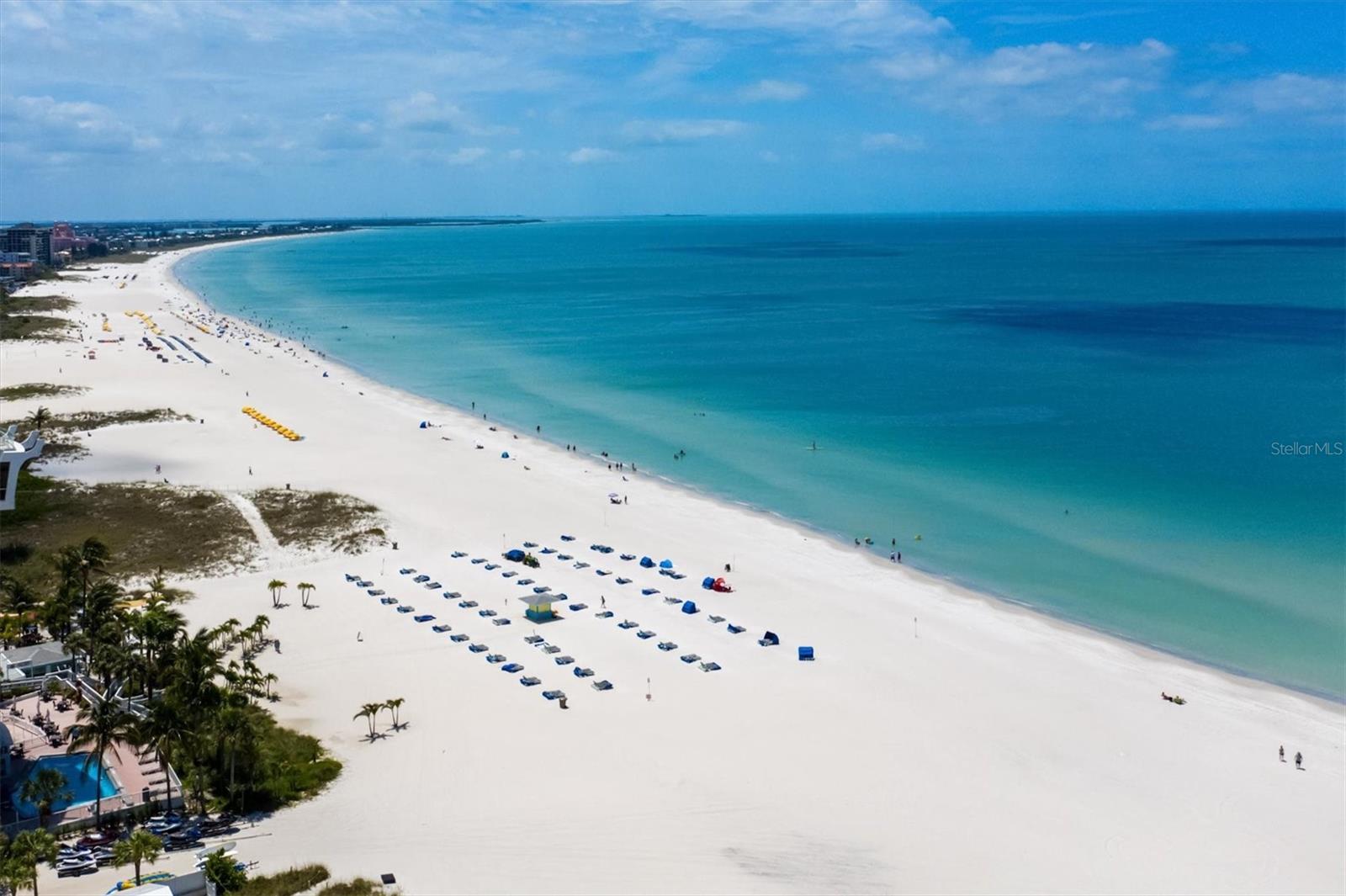 THREE PALMS POINTE CONDO - Residential