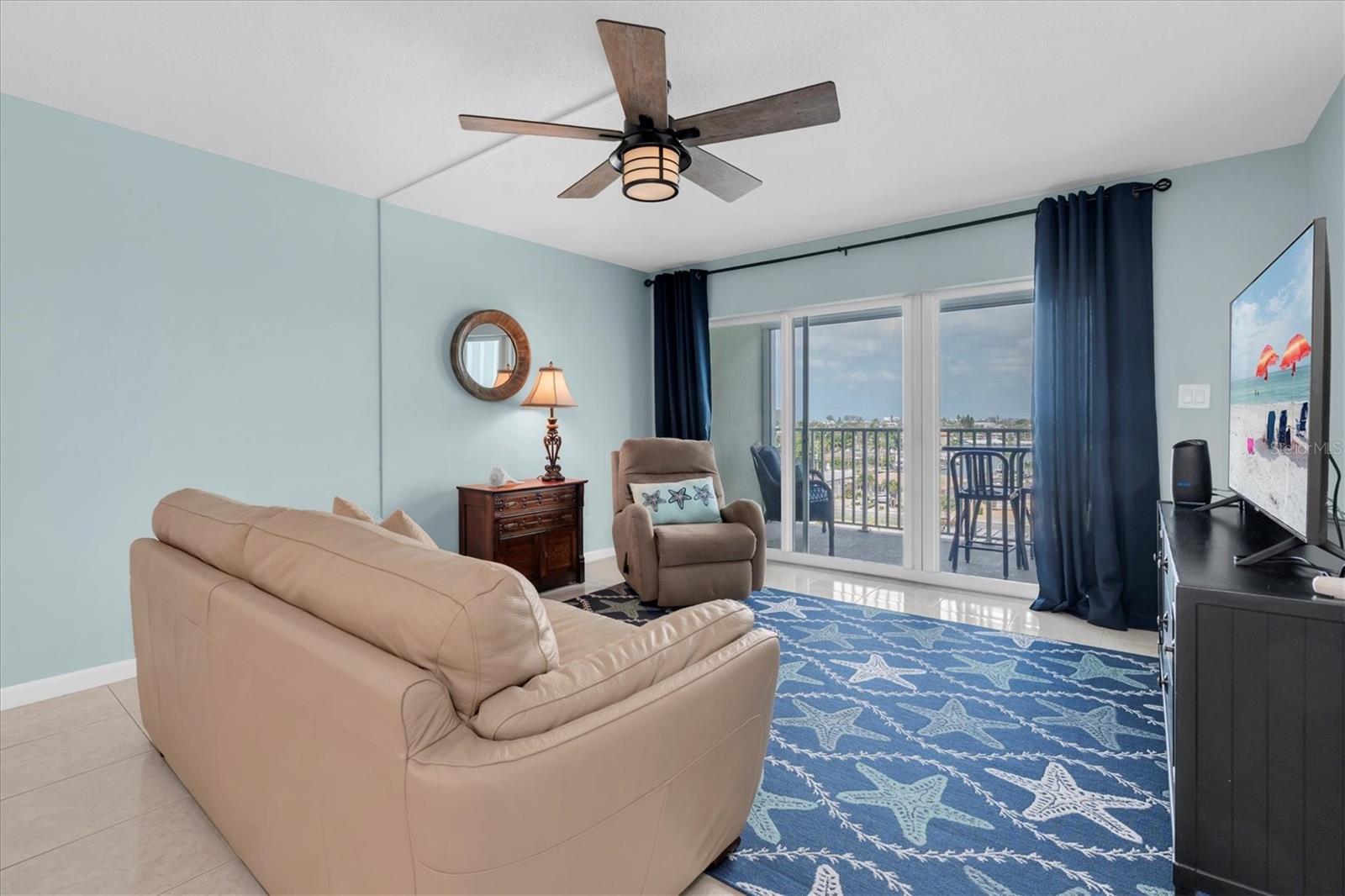 THREE PALMS POINTE CONDO - Residential