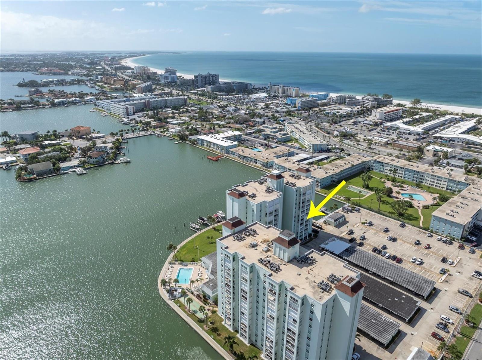 THREE PALMS POINTE CONDO - Residential