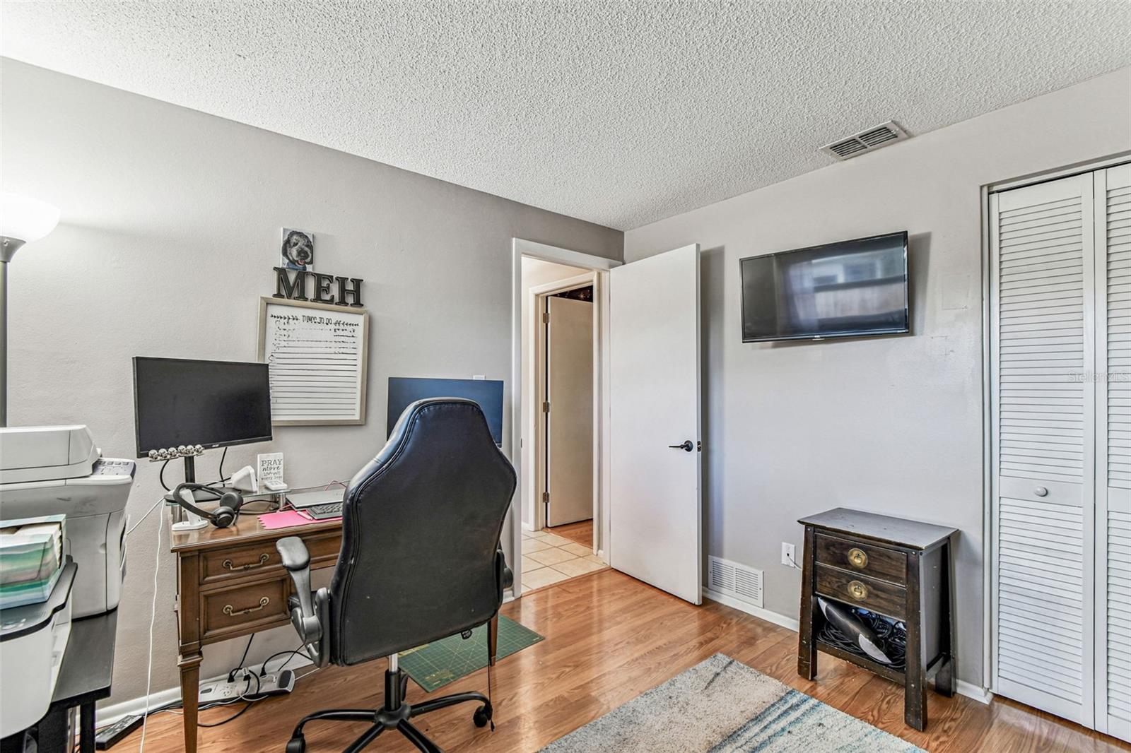 COLLEGE HILL PARK - Residential