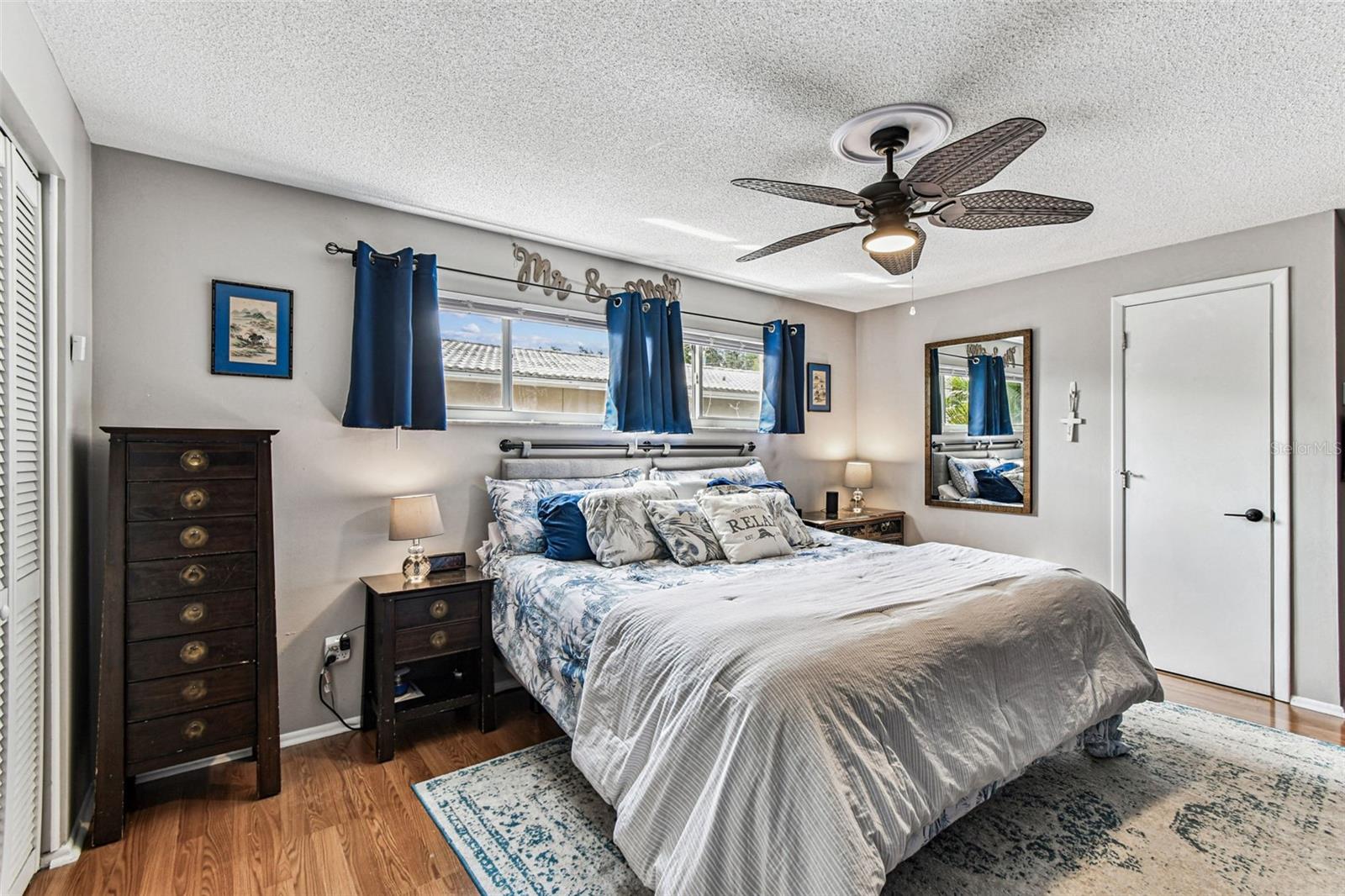 COLLEGE HILL PARK - Residential