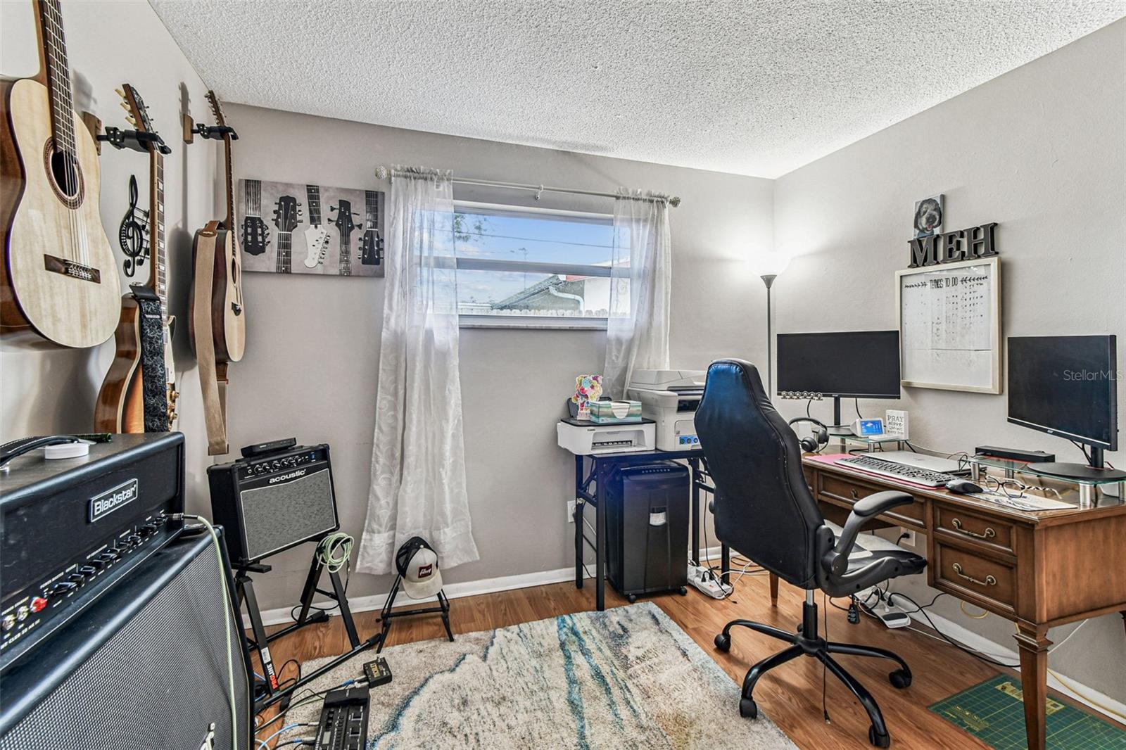 COLLEGE HILL PARK - Residential