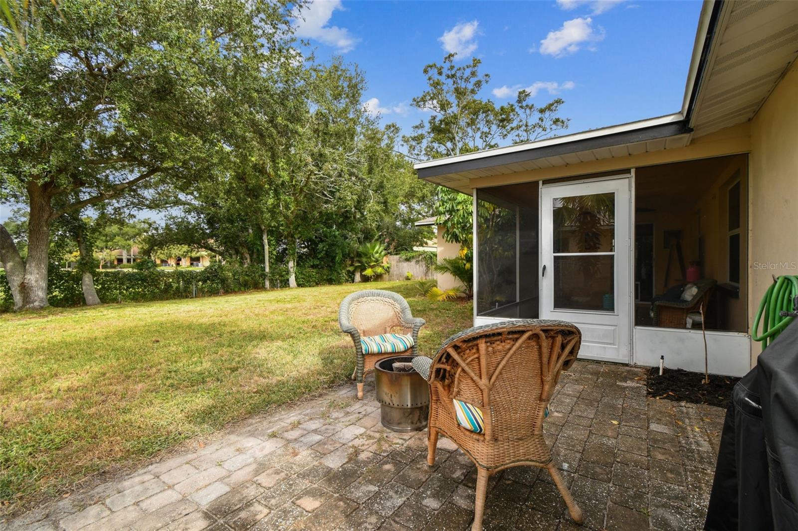 COLLEGE HILL PARK - Residential