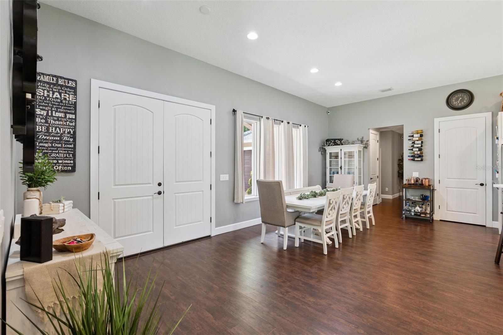 SYLVAN LAKE 1ST ADD - Residential