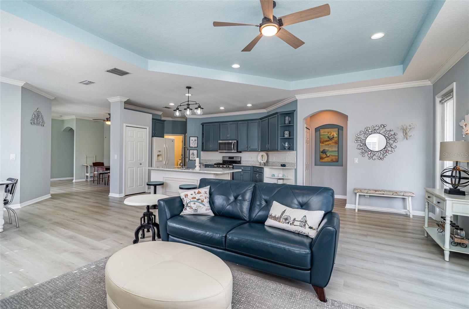 MIRABAY PRCL 7 PH 1 - Residential