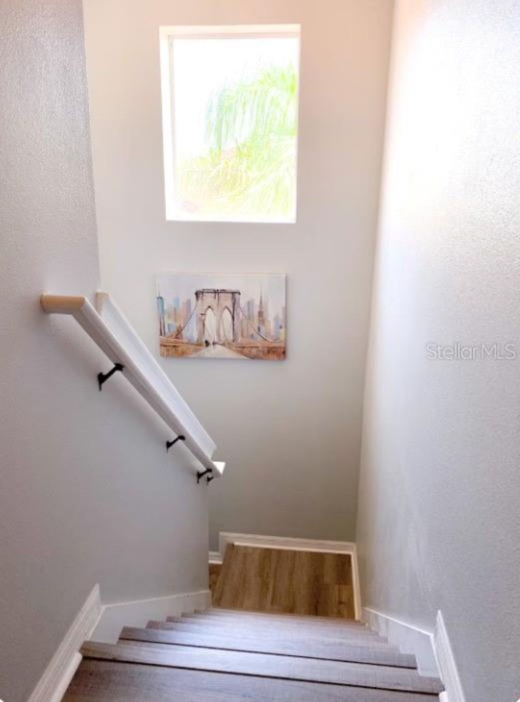 Photo of 471 Las Fuentes Drive, Kissimmee, FL 34746 (MLS # O6399892)