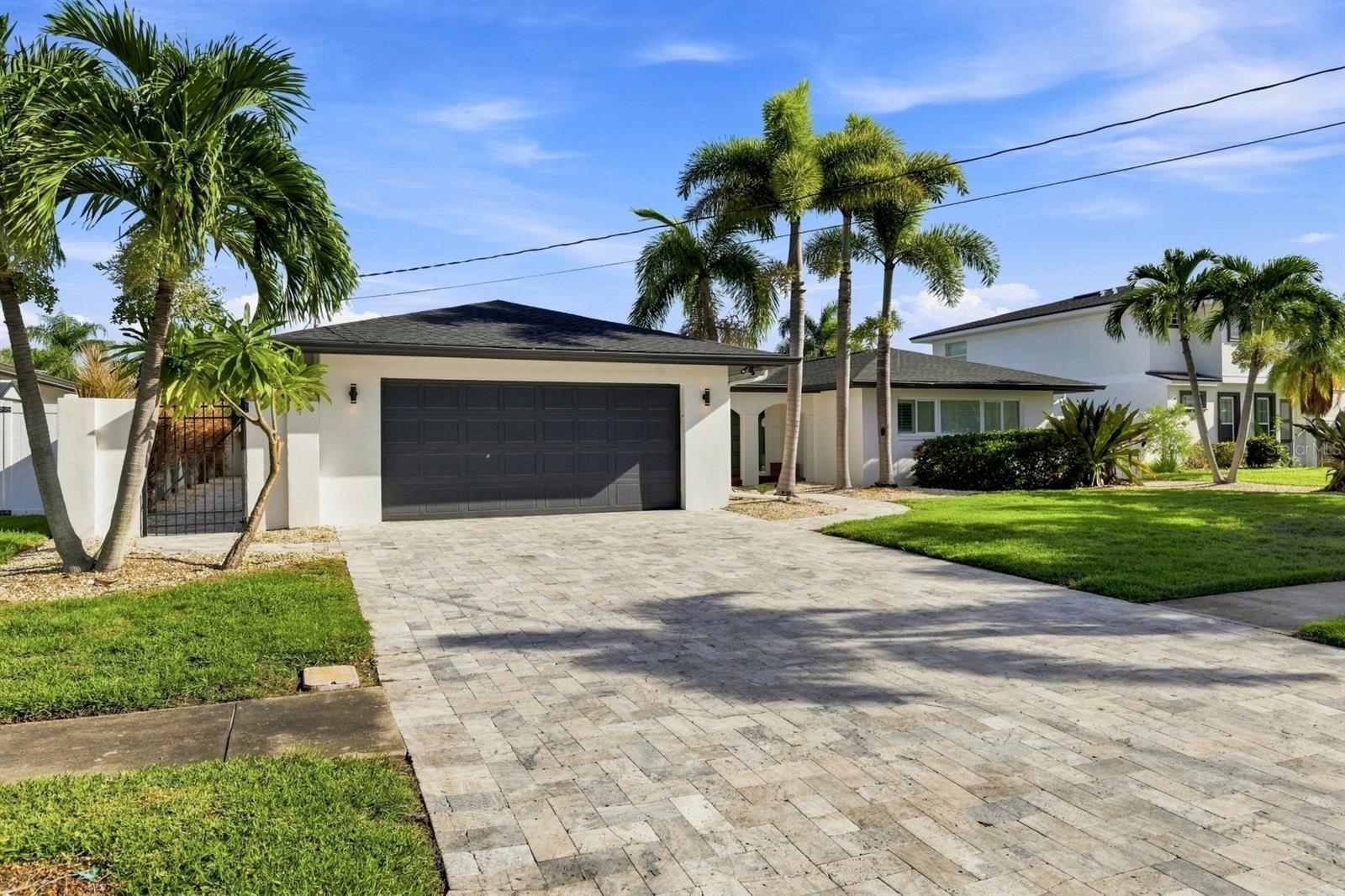 320 PALM ISLAND NE